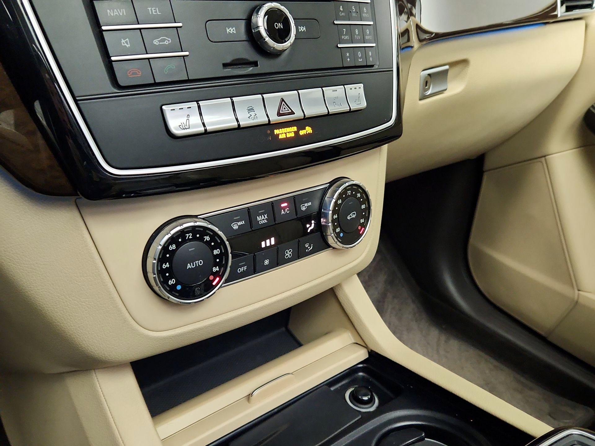 Thumbnail: 2018 Mercedes-Benz GLE - 17