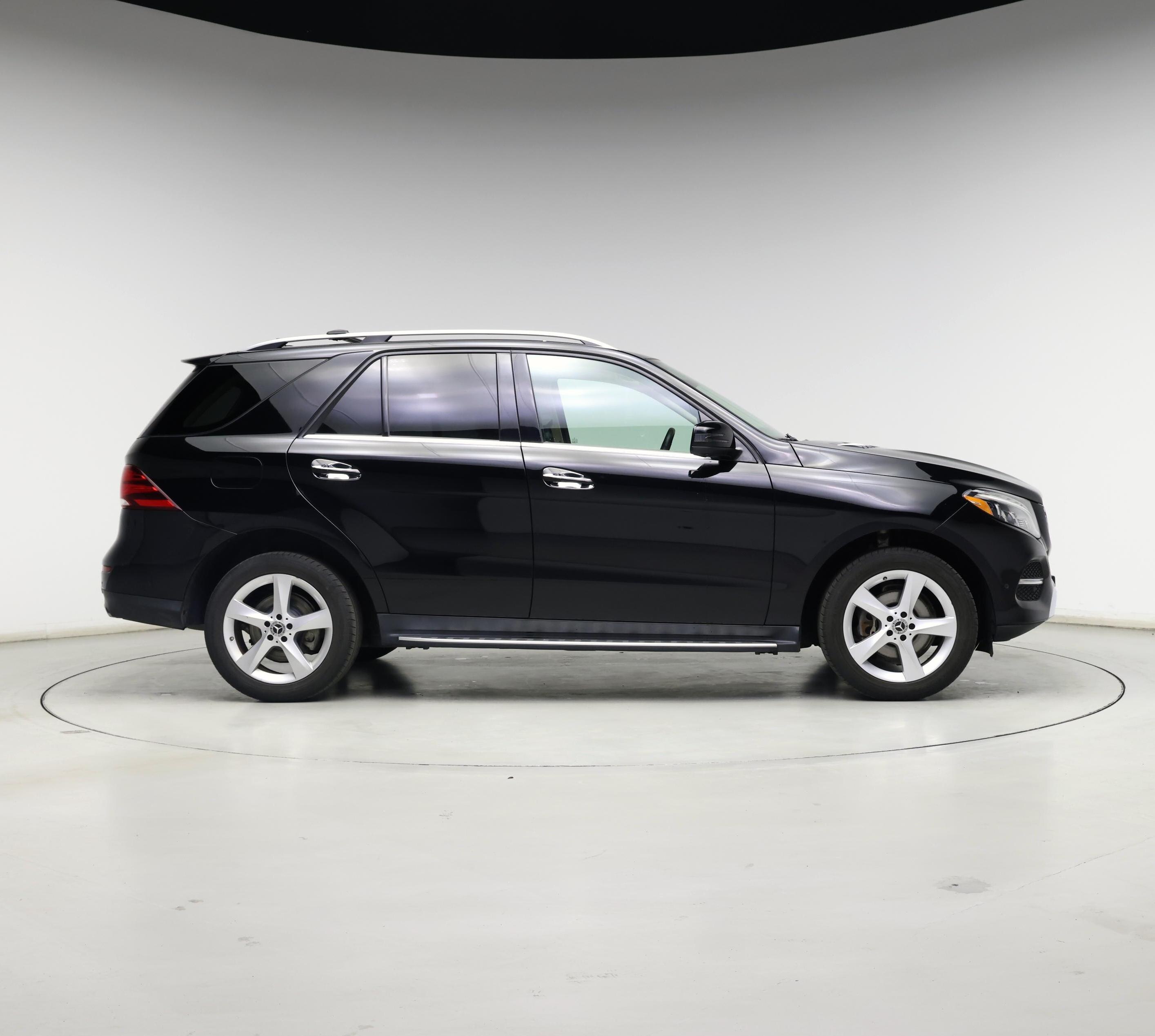 Thumbnail: 2018 Mercedes-Benz GLE - 7