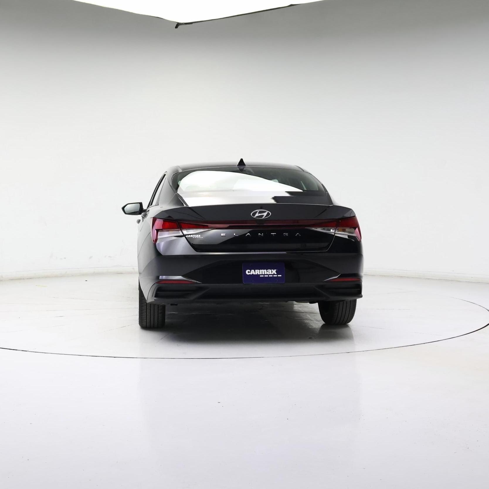 Thumbnail: 2023 Hyundai Elantra - 6