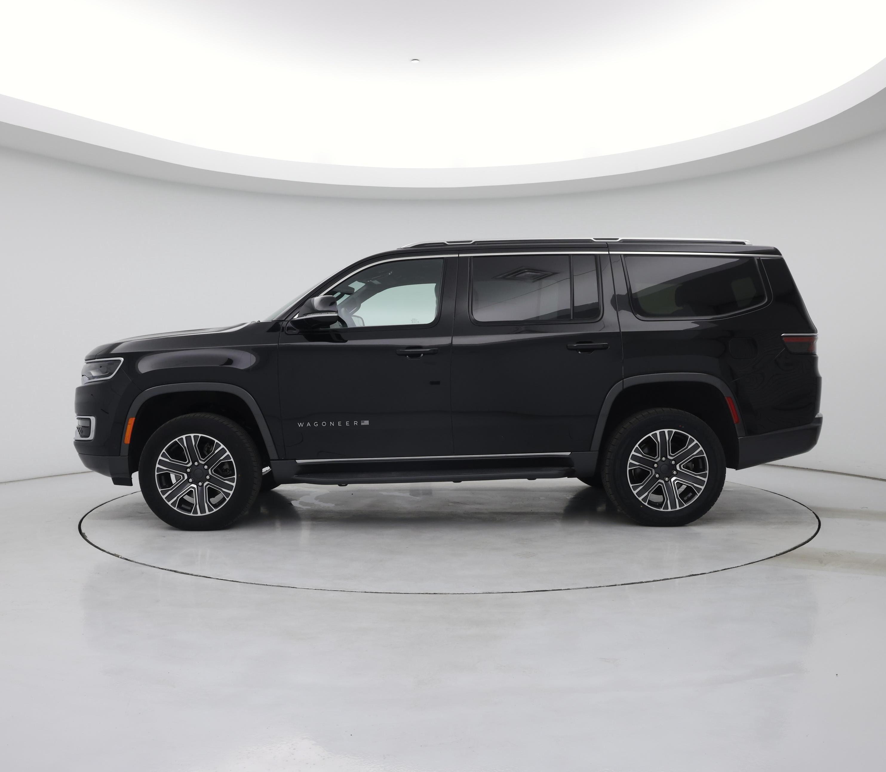 Thumbnail: 2022 Jeep Wagoneer - 3