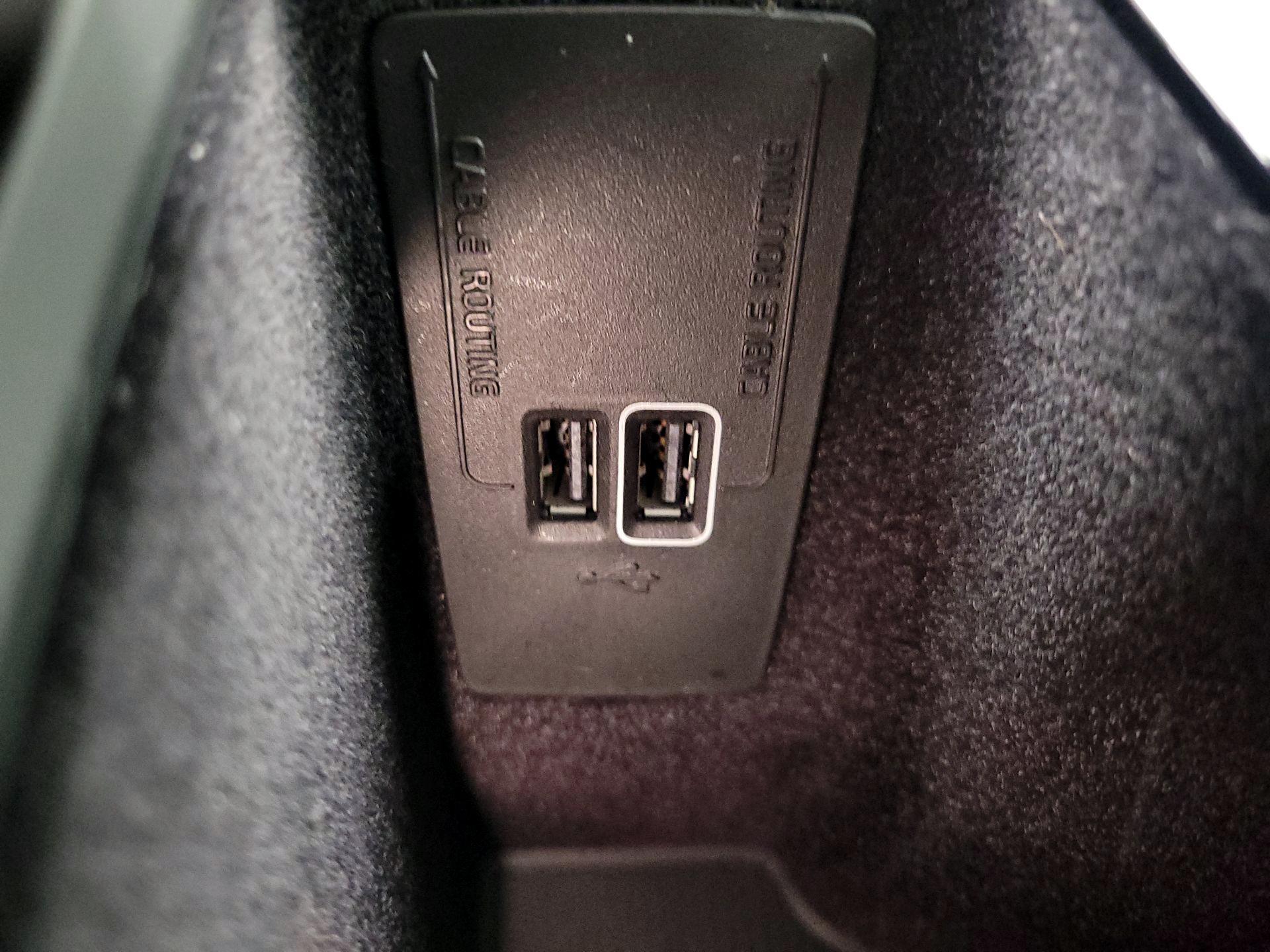 Thumbnail: 2020 Volvo S60 - 19