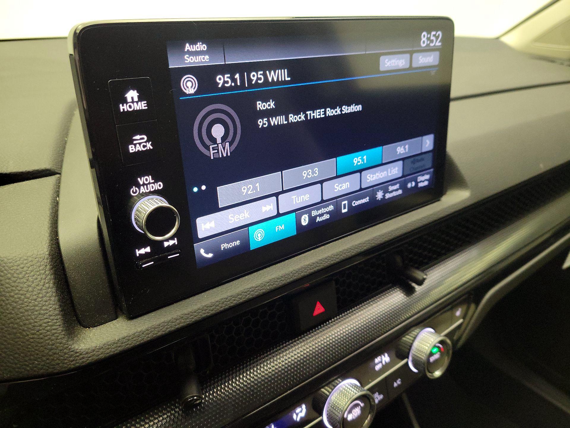 Thumbnail: 2023 Honda CR-V - 15