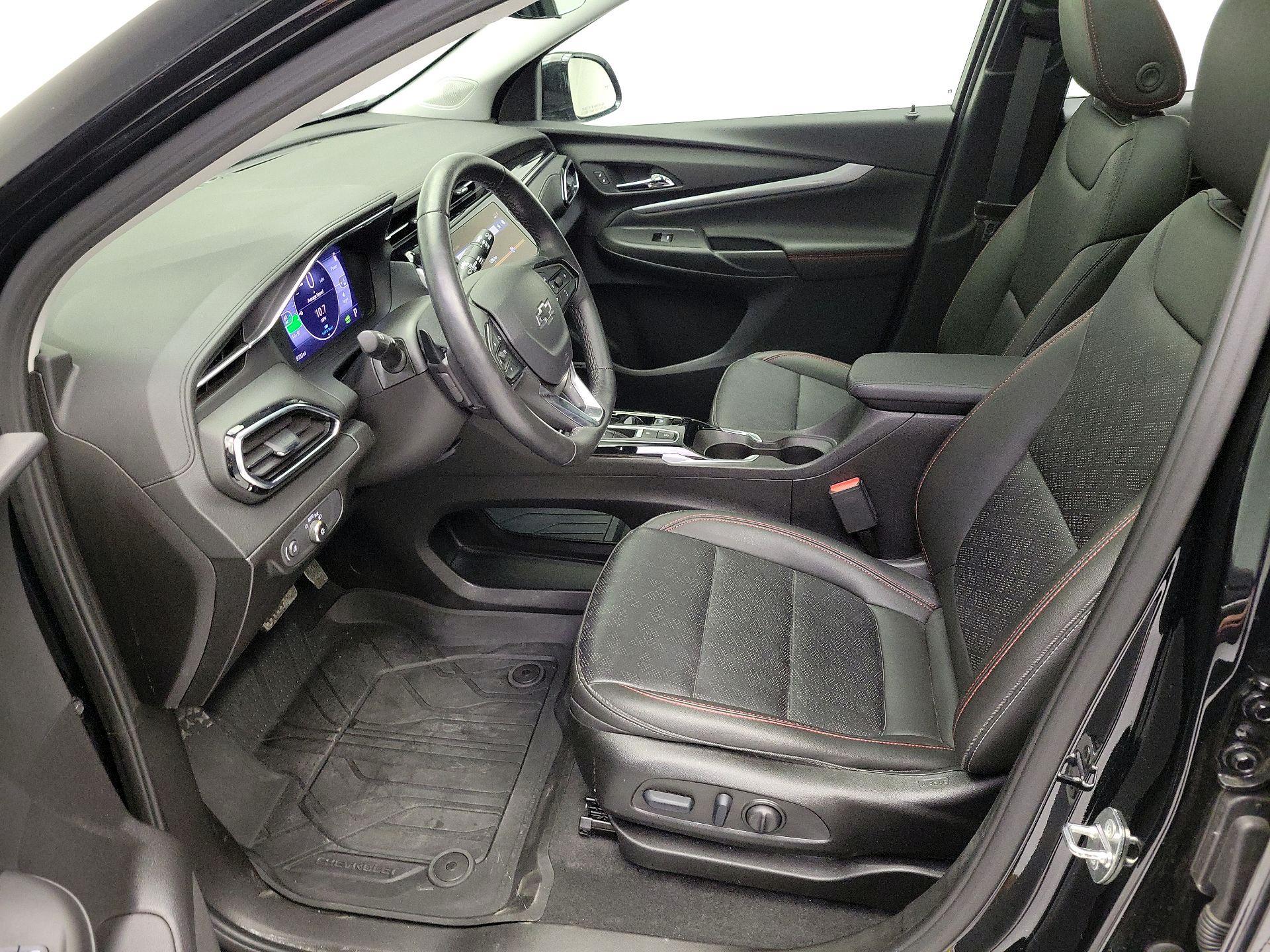 Thumbnail: 2023 Chevrolet Bolt EUV - 11