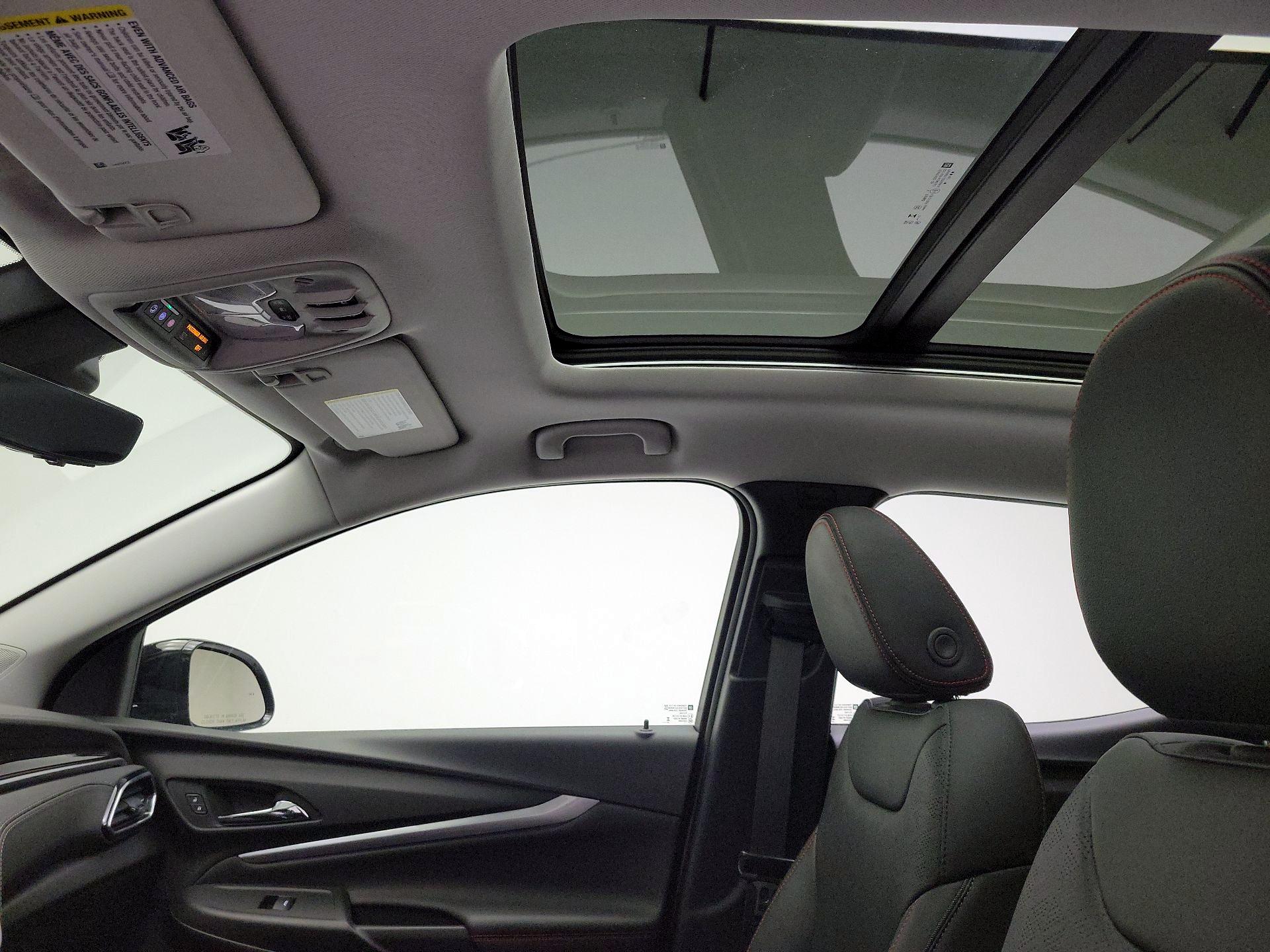 Thumbnail: 2023 Chevrolet Bolt EUV - 20