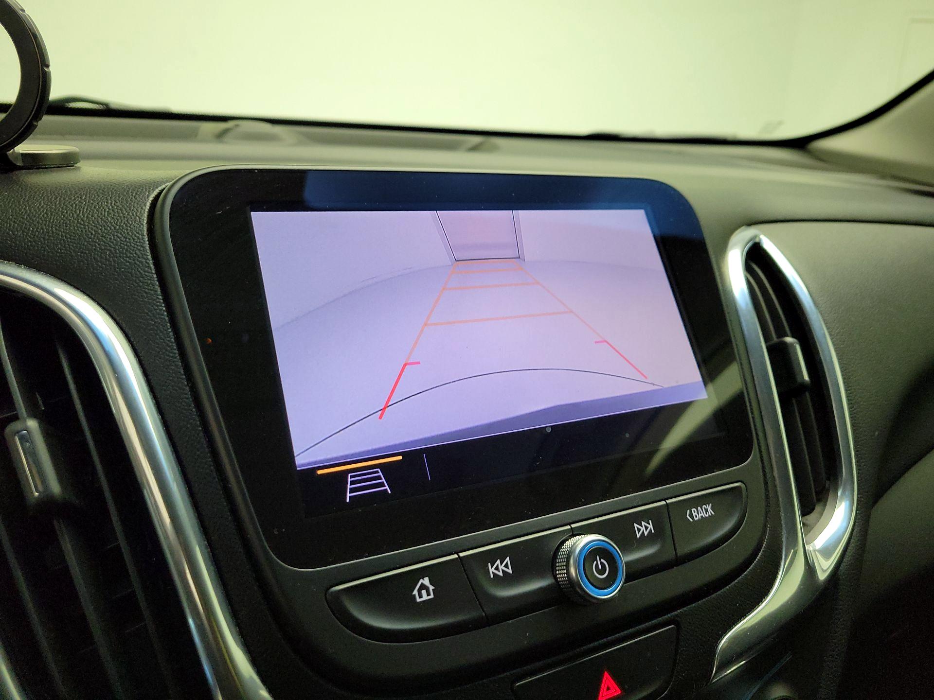 Thumbnail: 2019 Chevrolet Equinox - 14