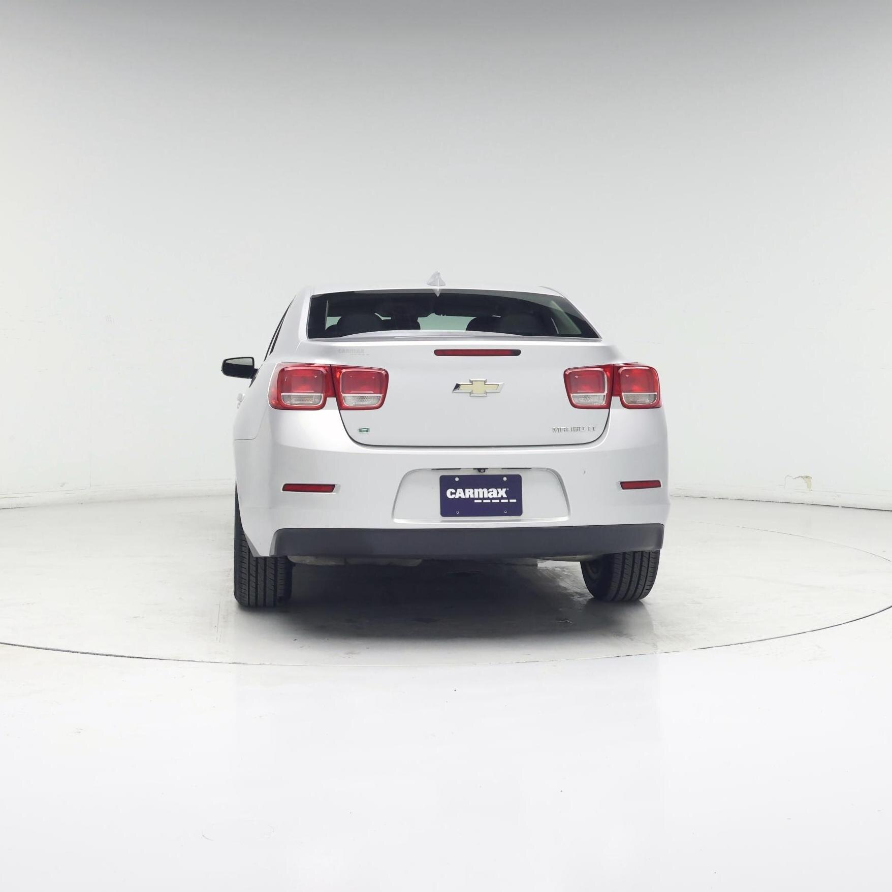 Thumbnail: 2016 Chevrolet Malibu - 6