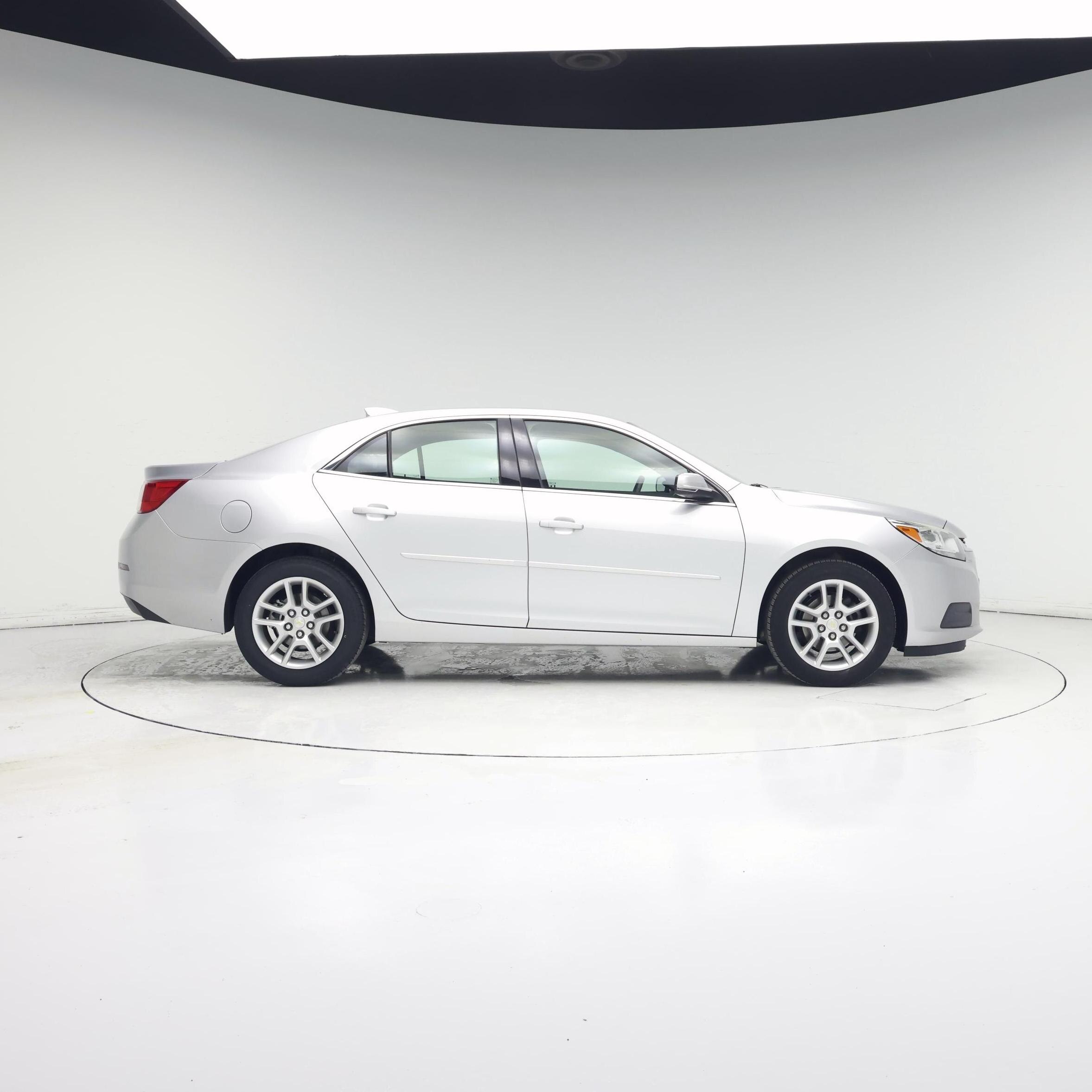 Thumbnail: 2016 Chevrolet Malibu - 7