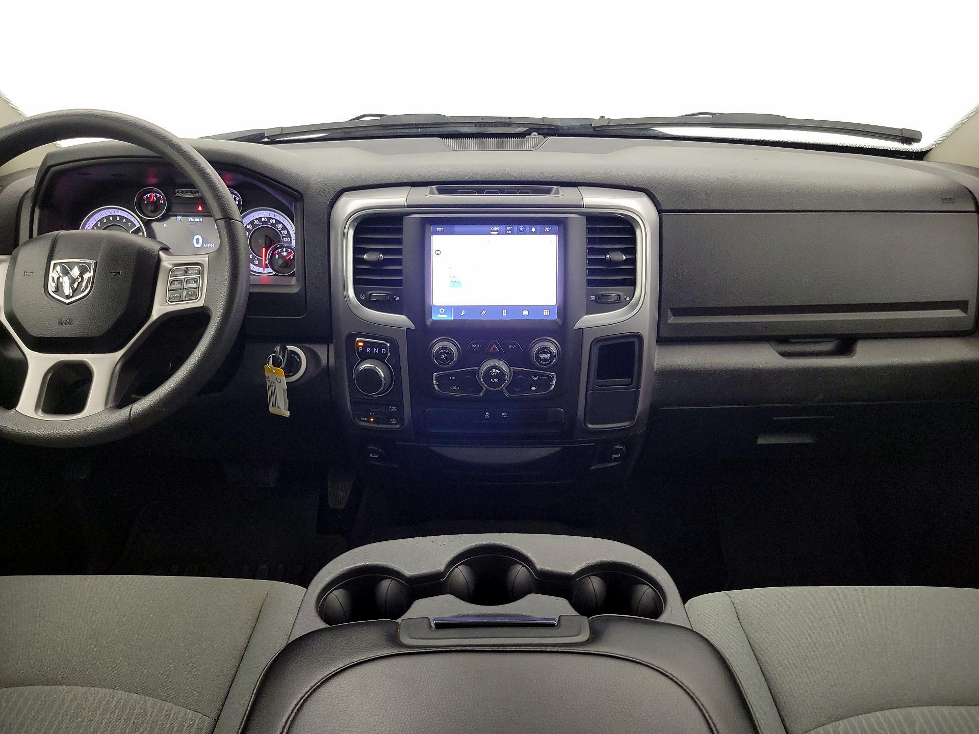 Thumbnail: 2023 RAM 1500 Classic - 9