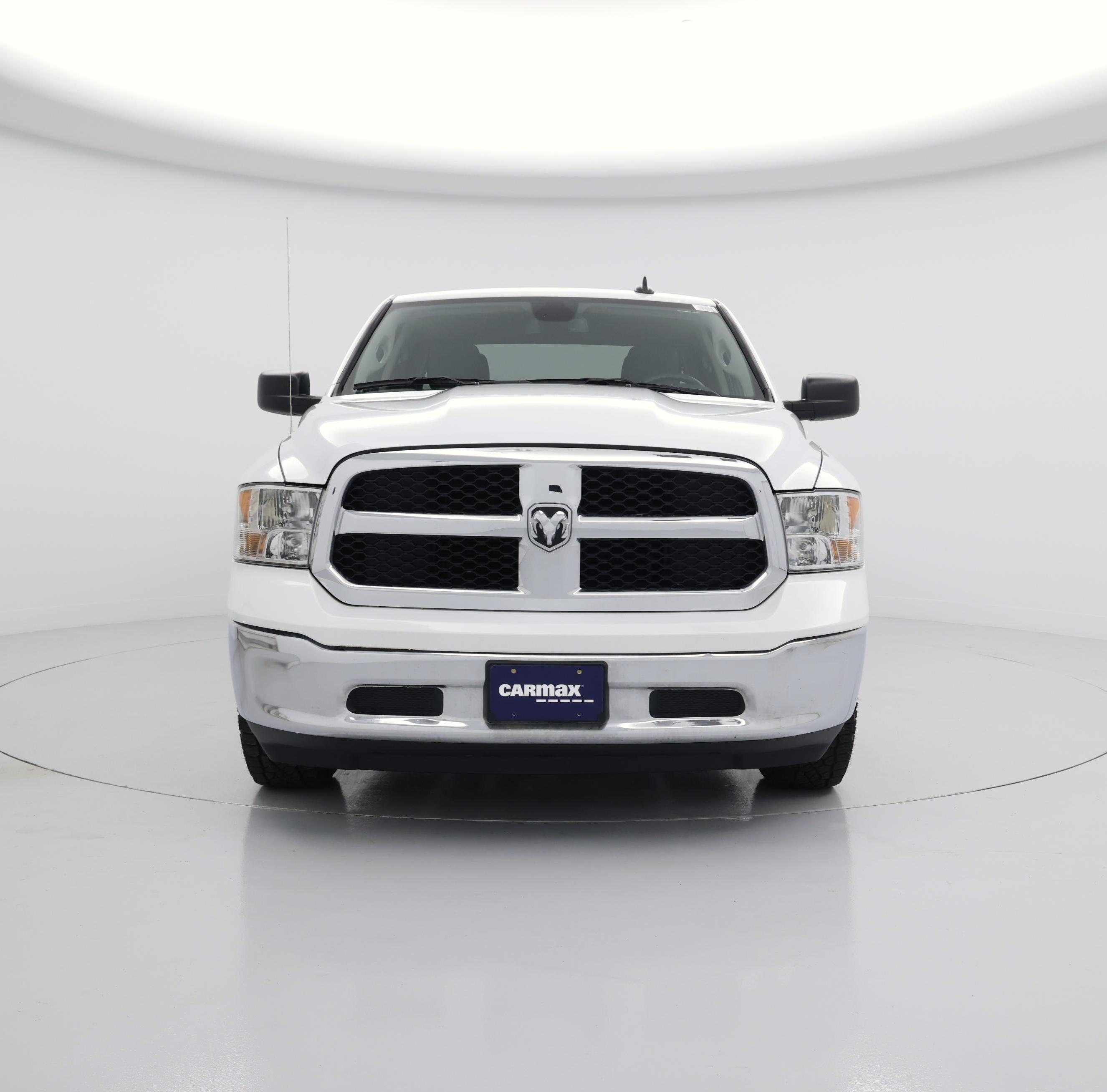 Thumbnail: 2023 RAM 1500 Classic - 5