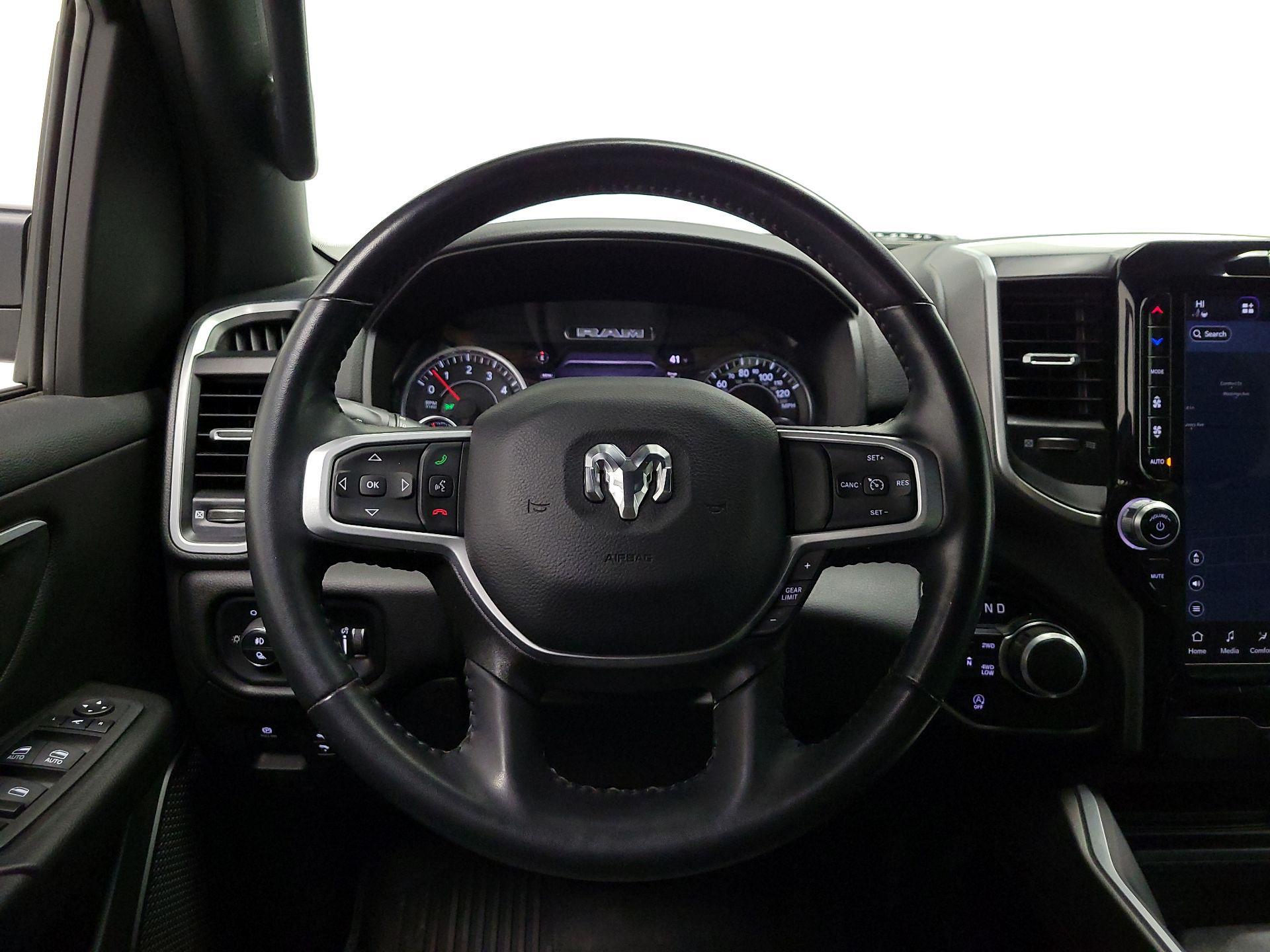 Thumbnail: 2023 RAM 1500 - 10