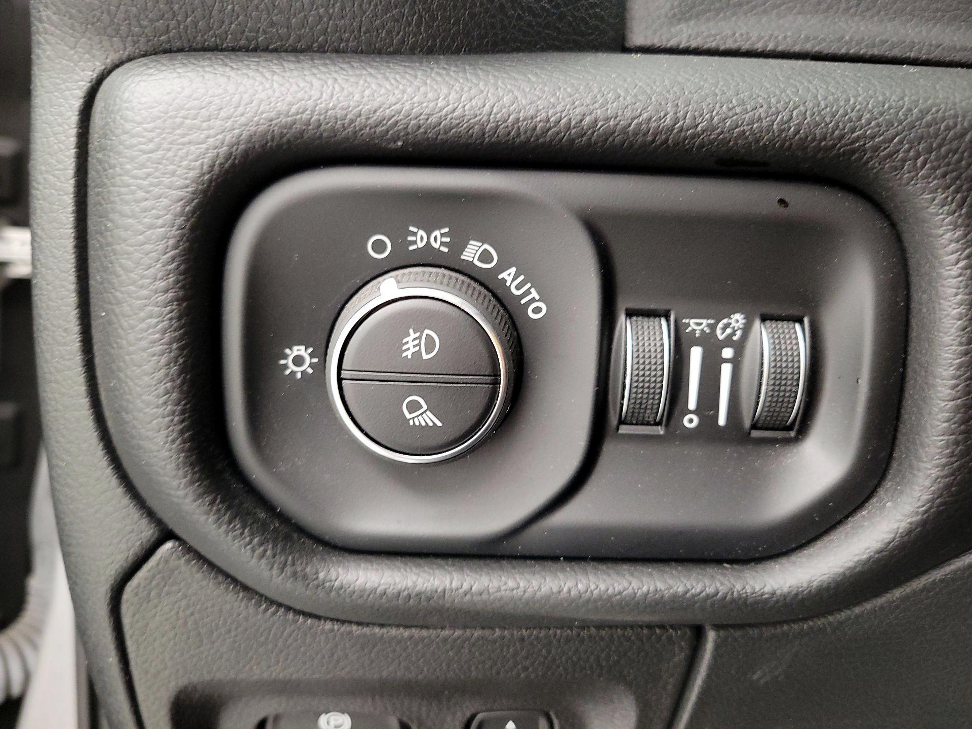 Thumbnail: 2022 RAM 1500 - 13