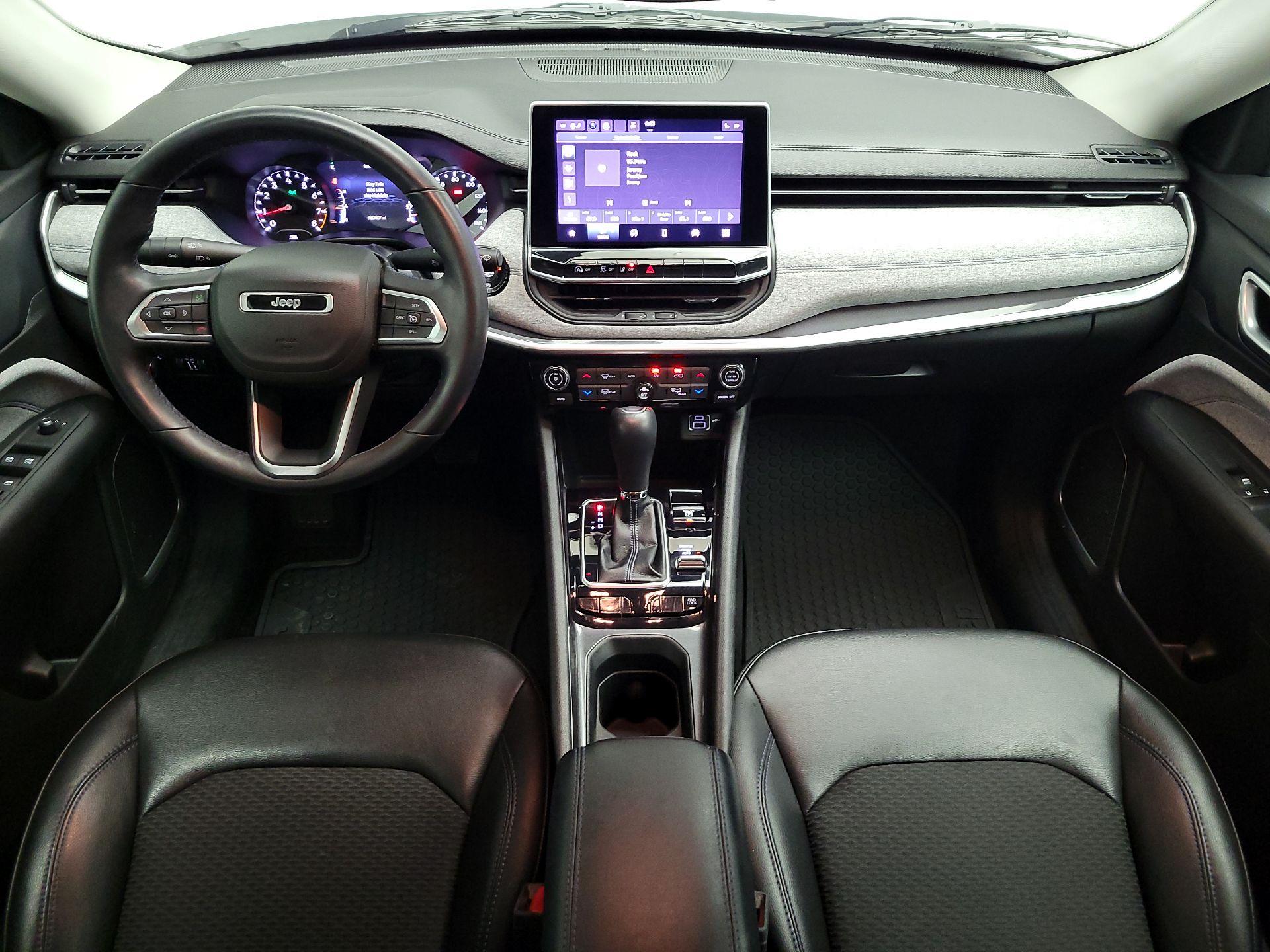 Thumbnail: 2022 Jeep Compass - 9