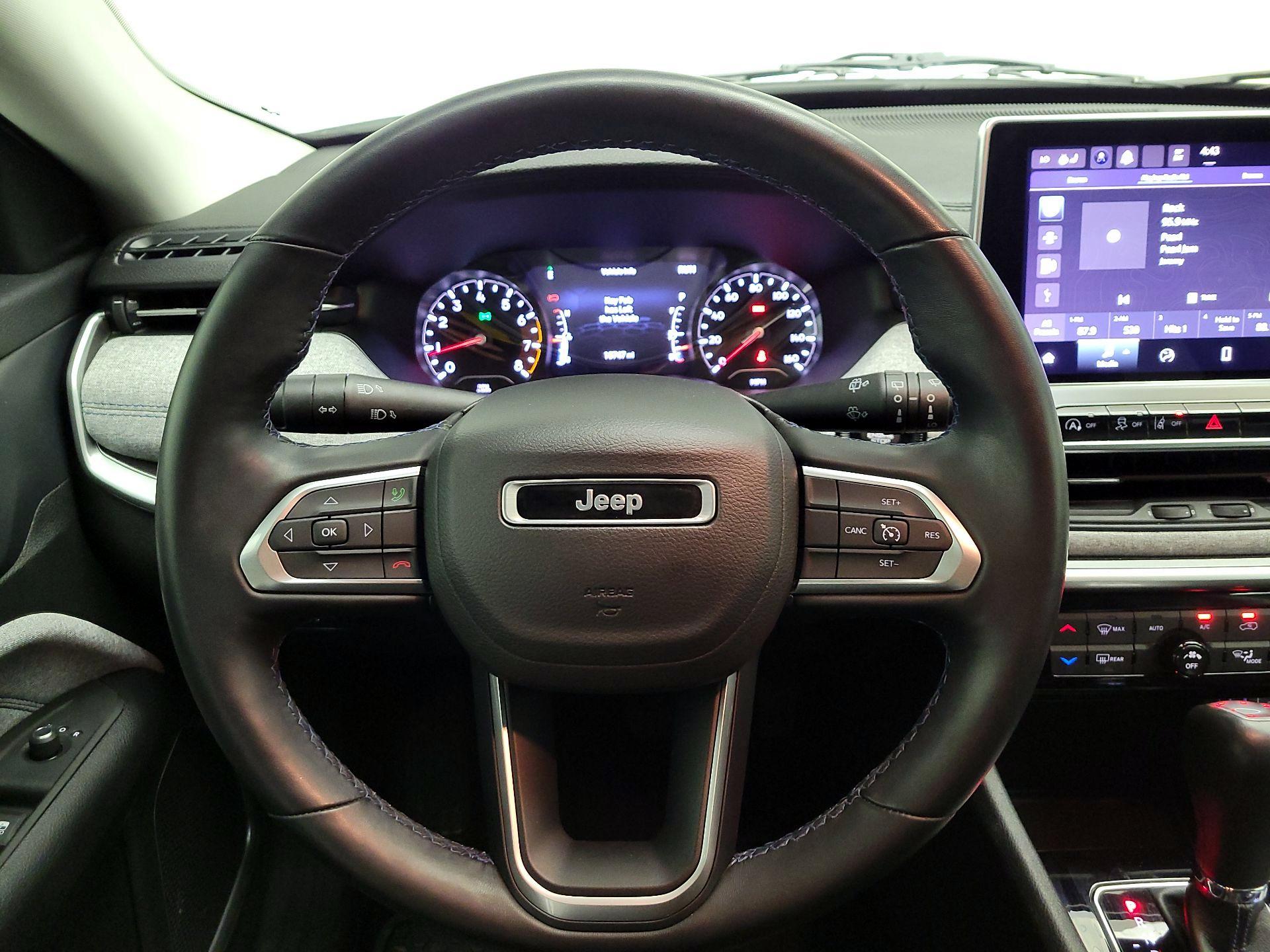 Thumbnail: 2022 Jeep Compass - 10