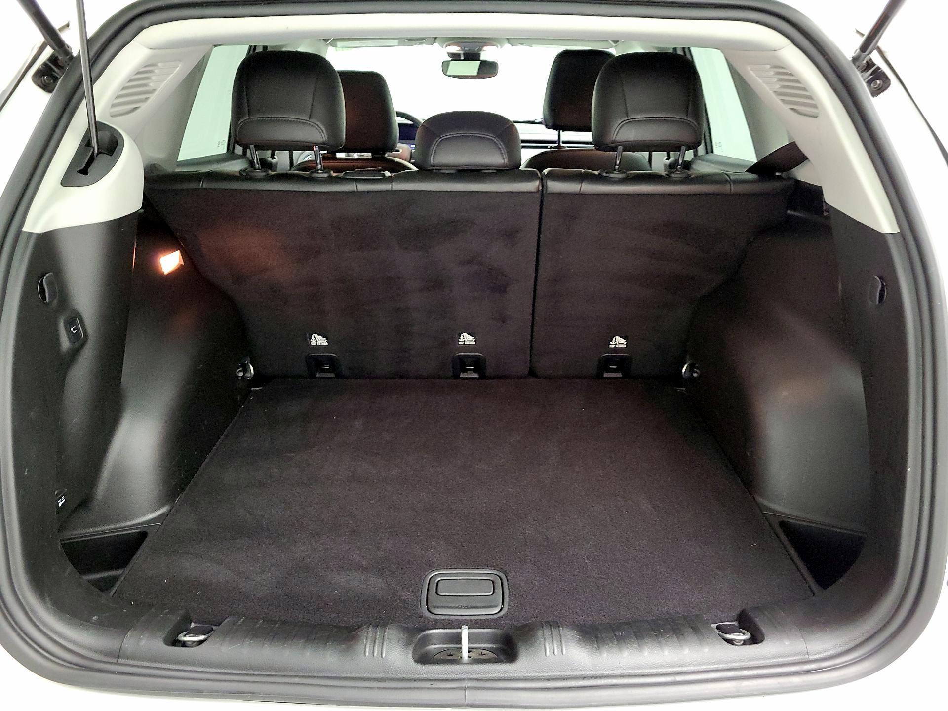 Thumbnail: 2022 Jeep Compass - 16