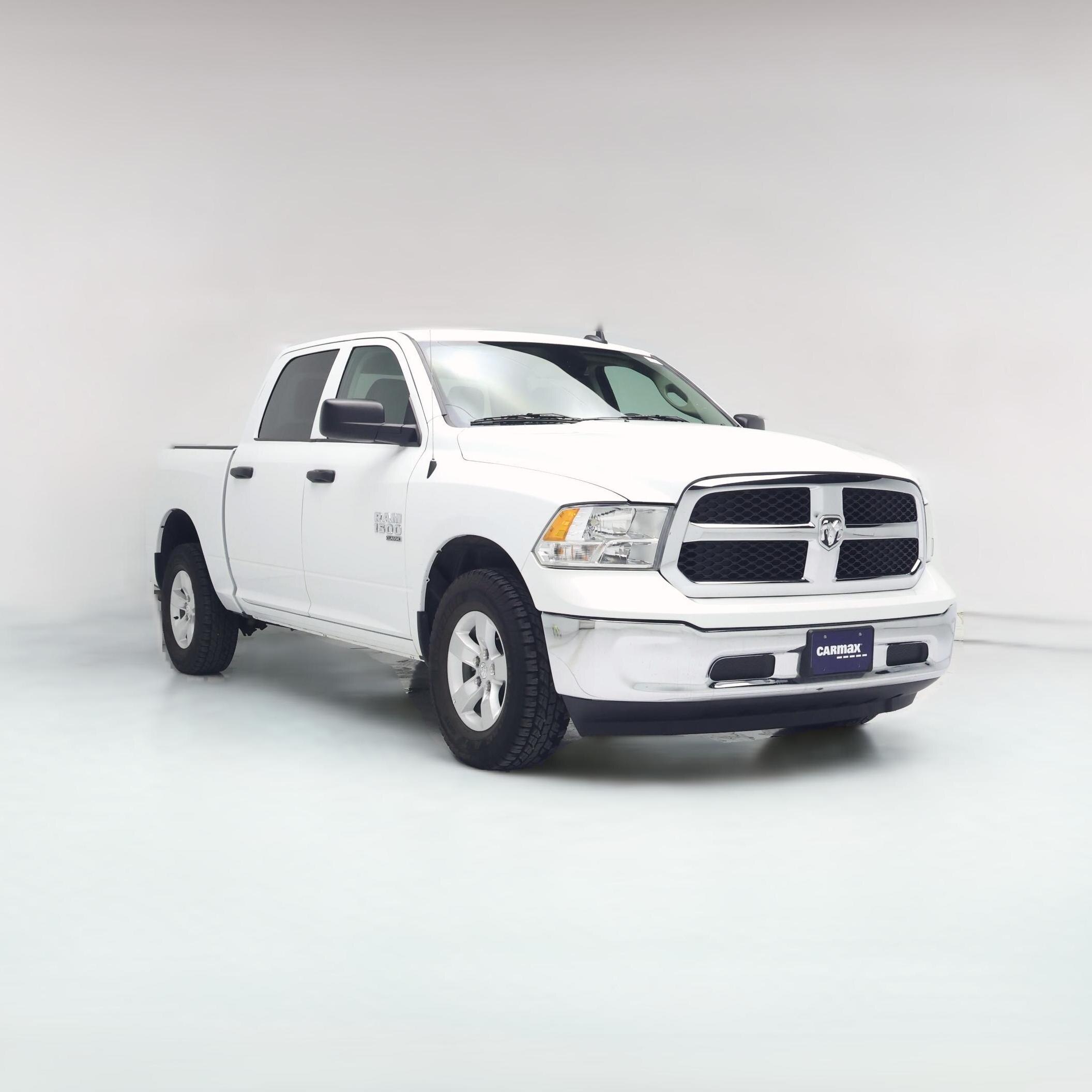 Thumbnail: 2023 RAM 1500 Classic - 1