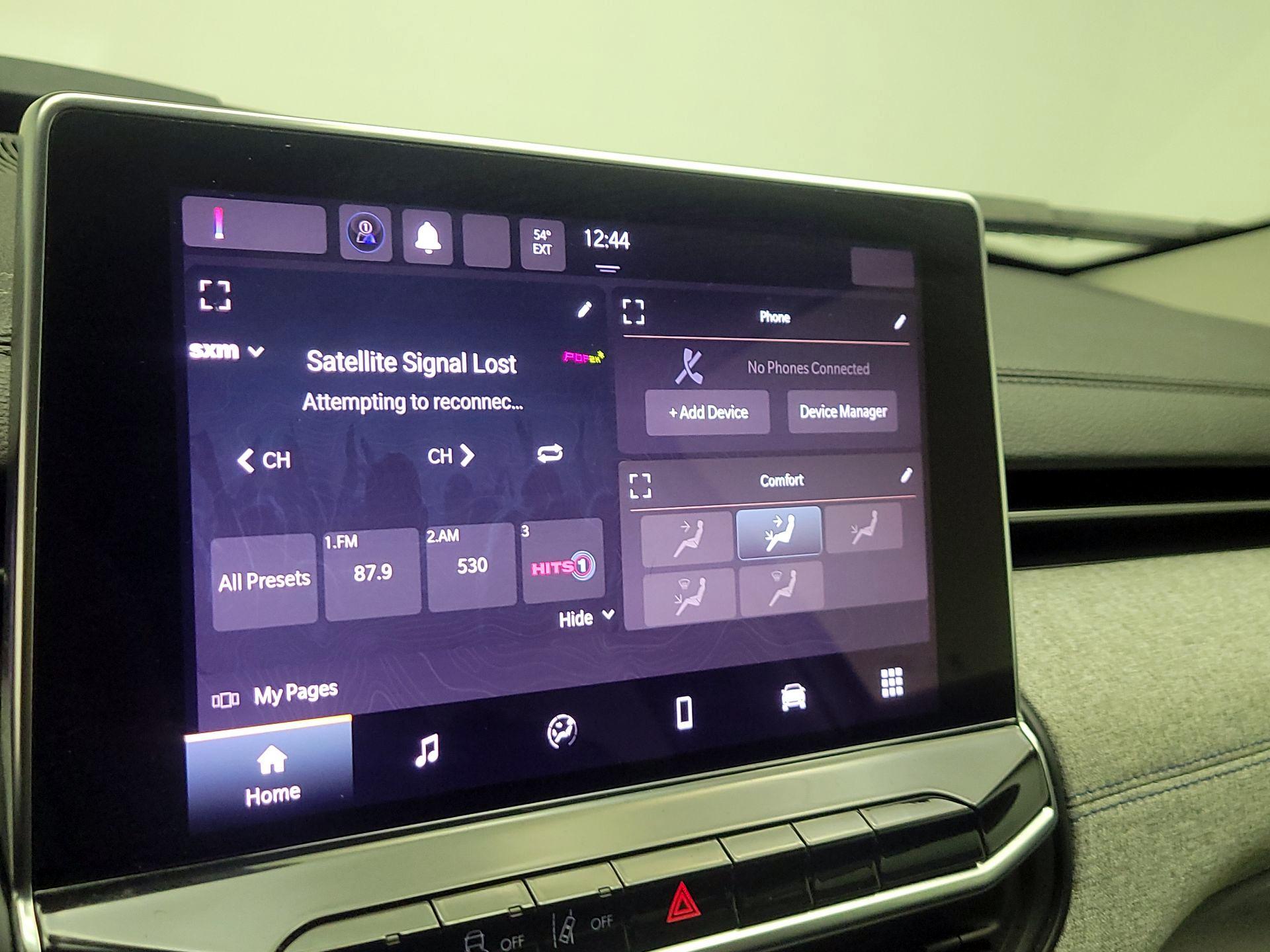 Thumbnail: 2022 Jeep Compass - 15