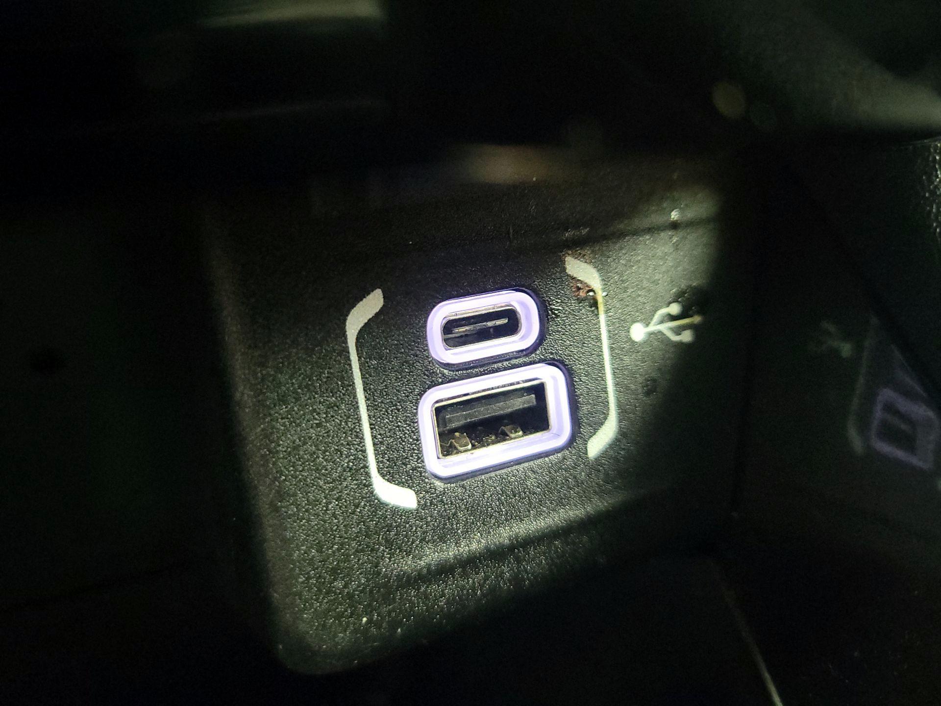 Thumbnail: 2022 Jeep Compass - 18