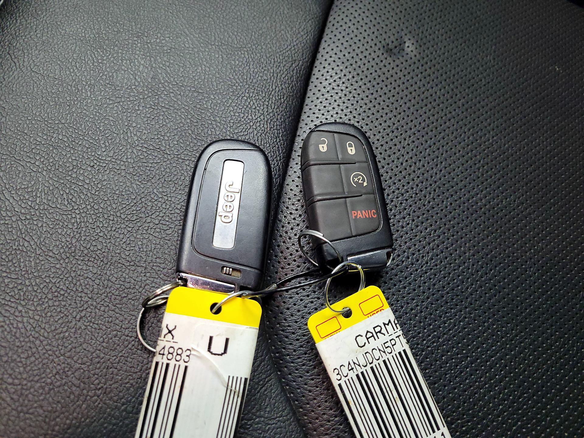 Thumbnail: 2023 Jeep Compass - 18