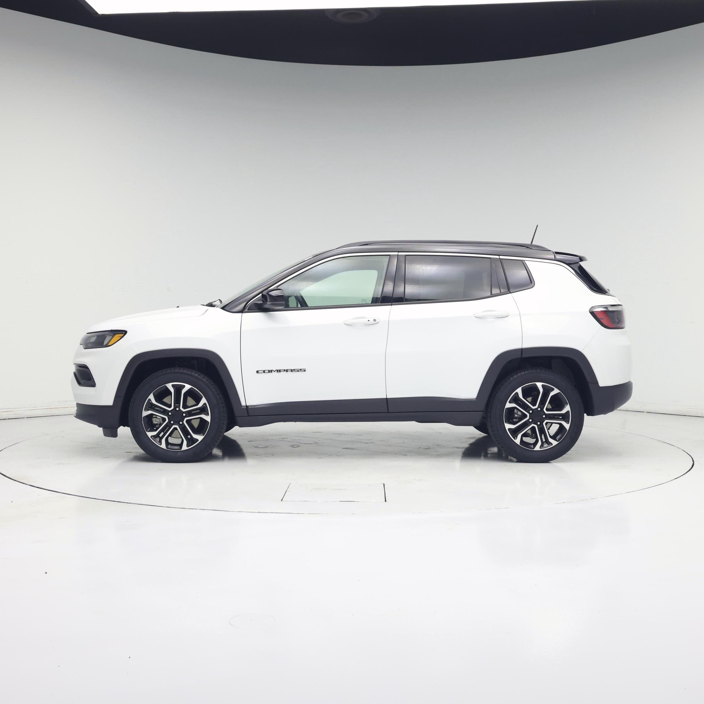 Thumbnail: 2023 Jeep Compass - 3