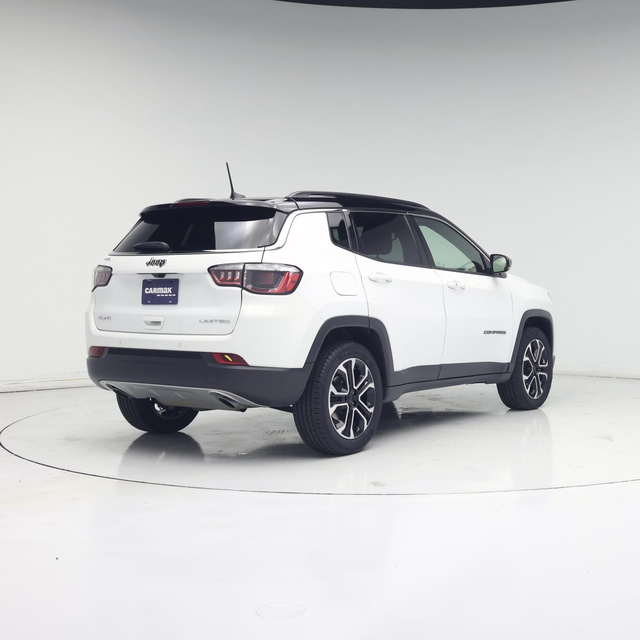 Thumbnail: 2023 Jeep Compass - 8