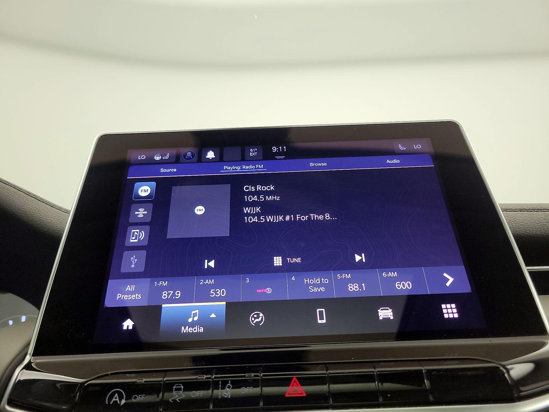 Thumbnail: 2022 Jeep Compass - 15