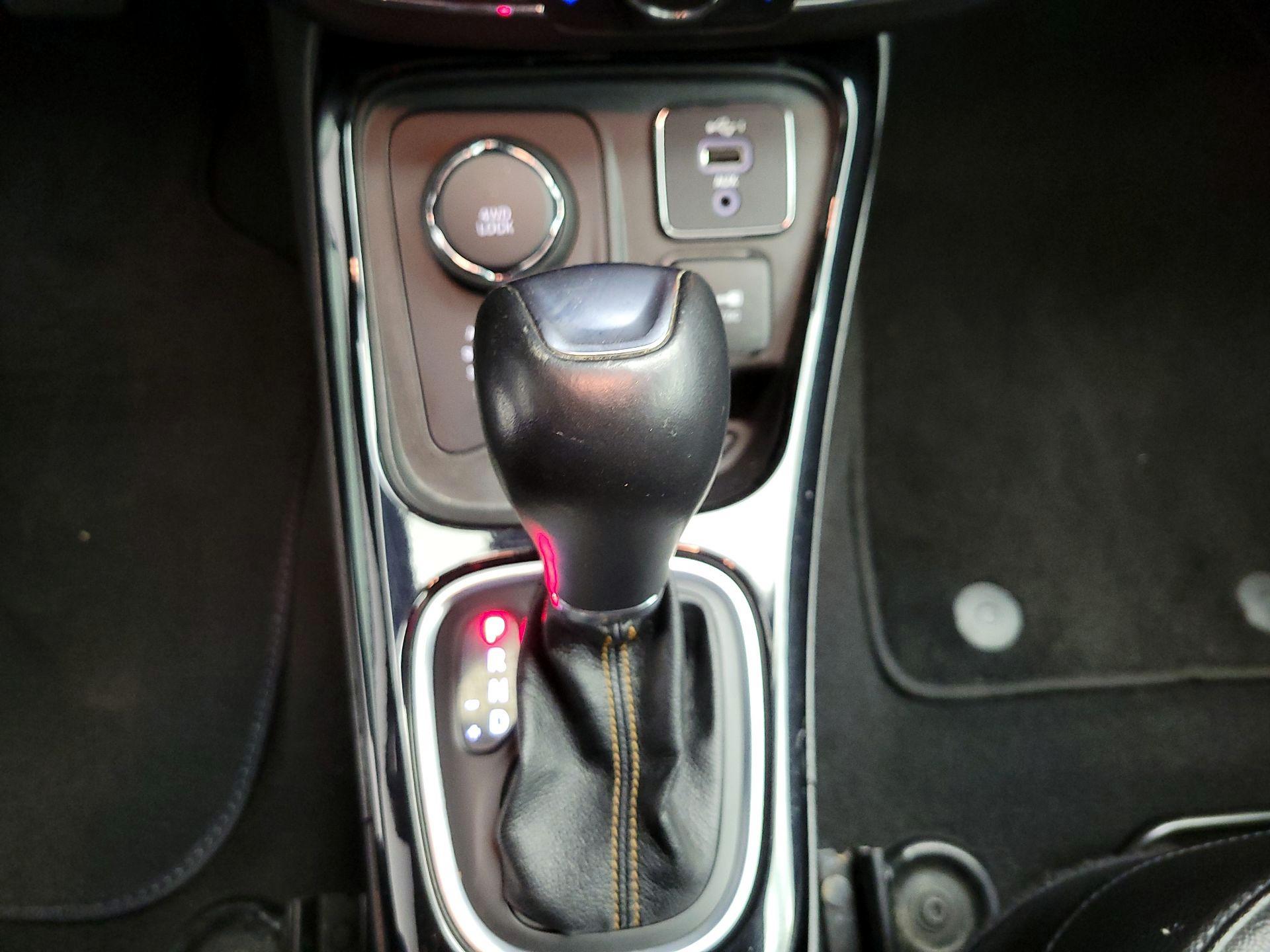 Thumbnail: 2021 Jeep Compass - 15