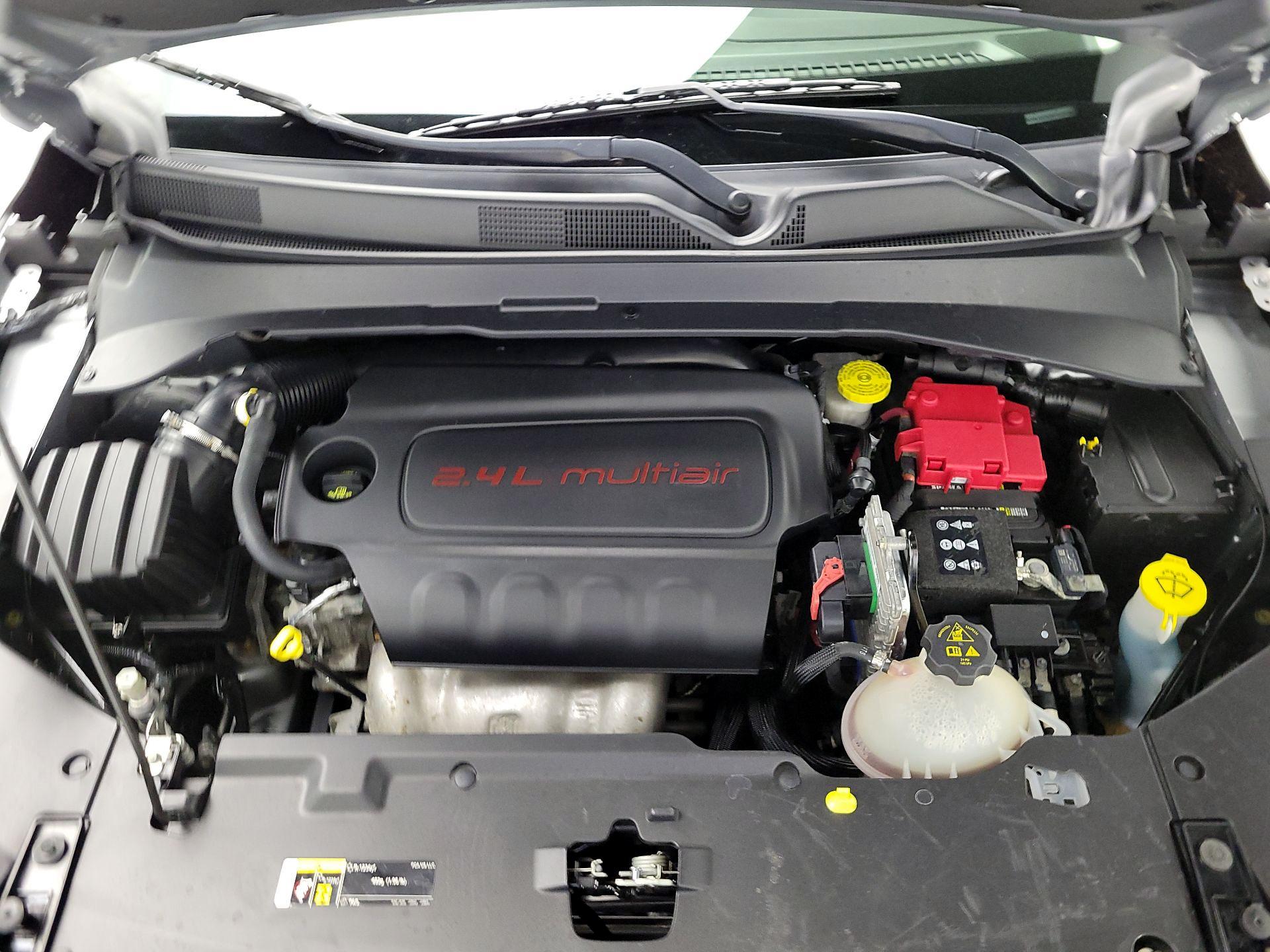 Thumbnail: 2021 Jeep Compass - 17