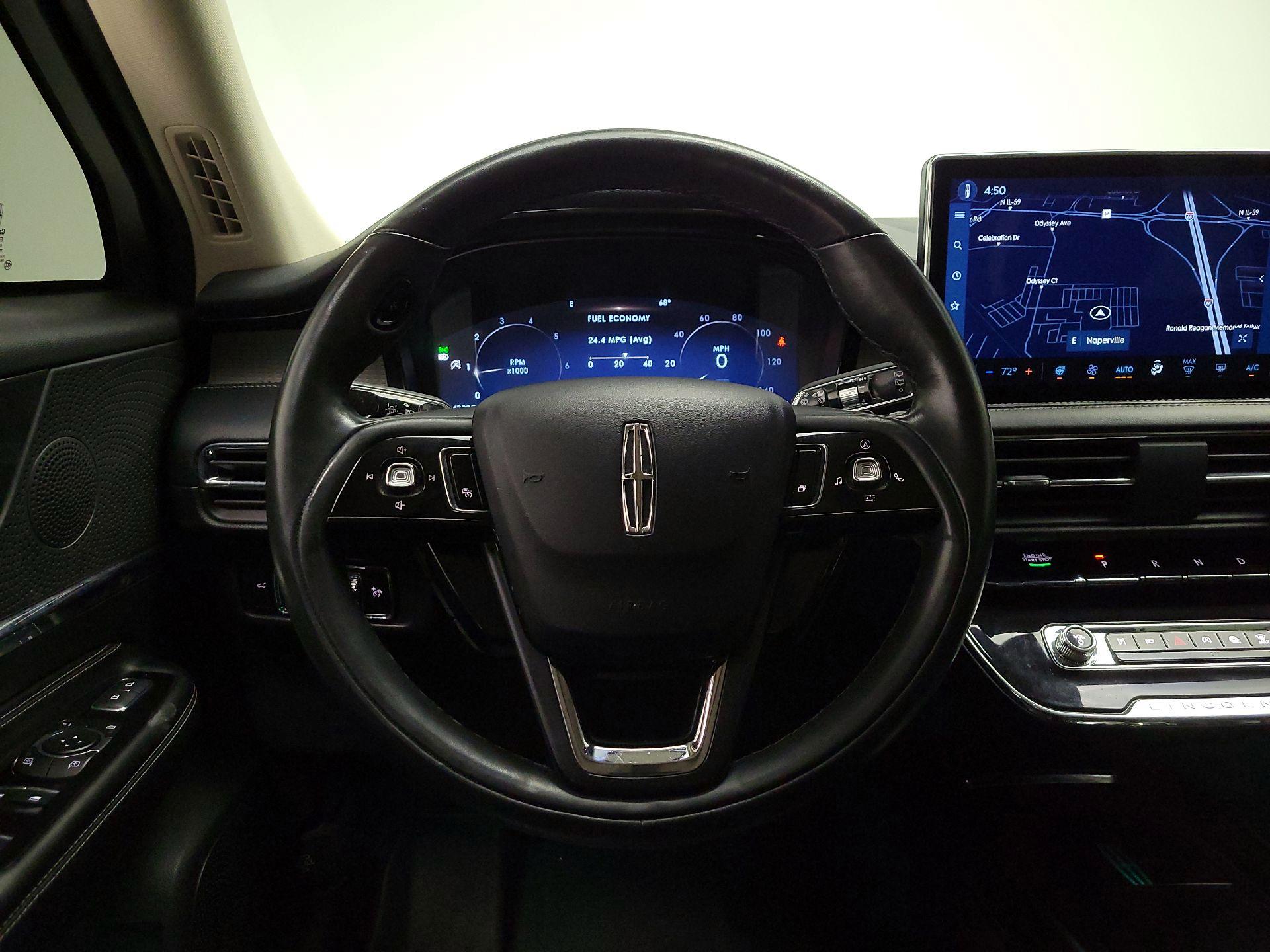 Thumbnail: 2023 Lincoln Corsair - 10