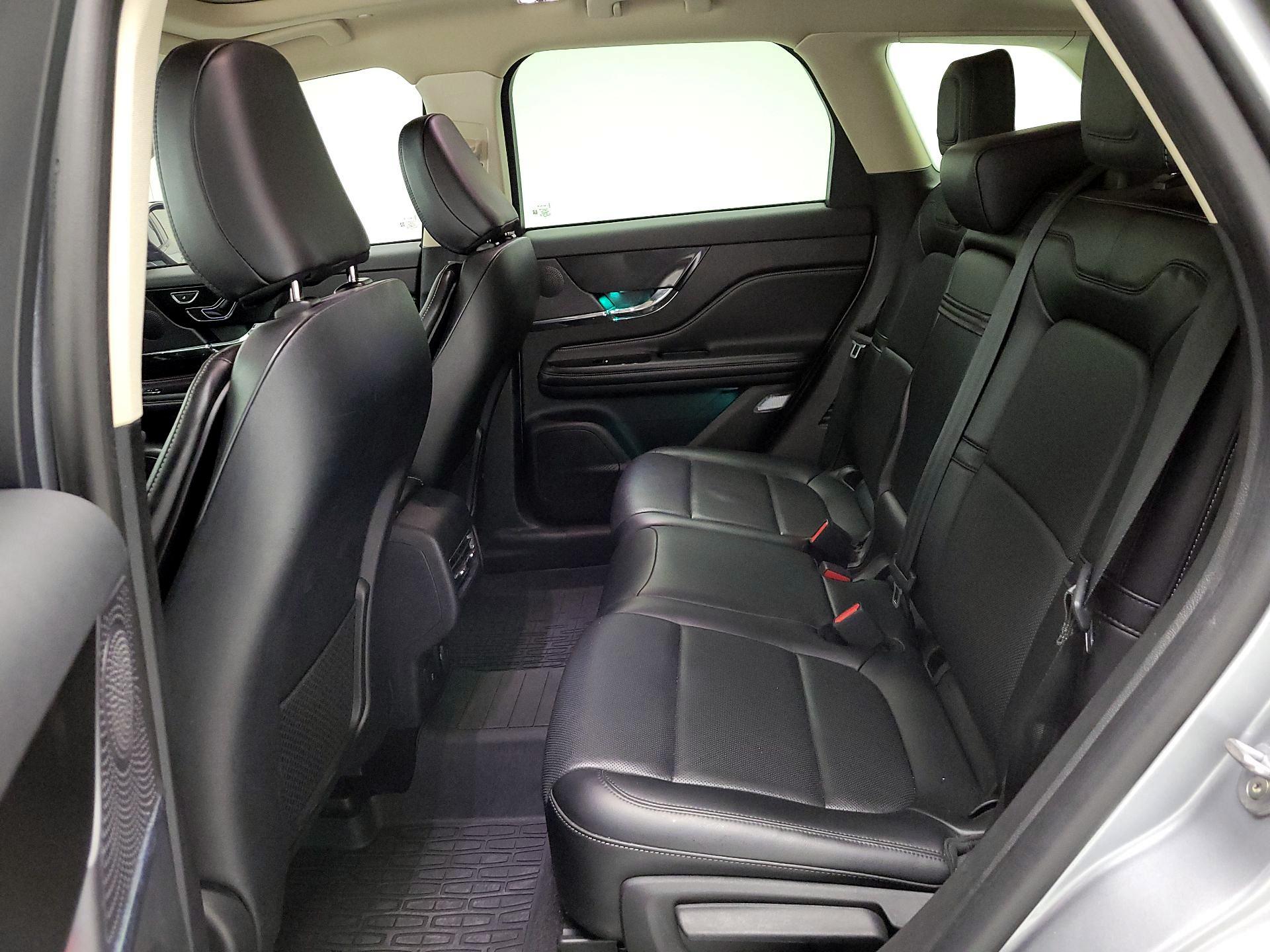 Thumbnail: 2023 Lincoln Corsair - 19