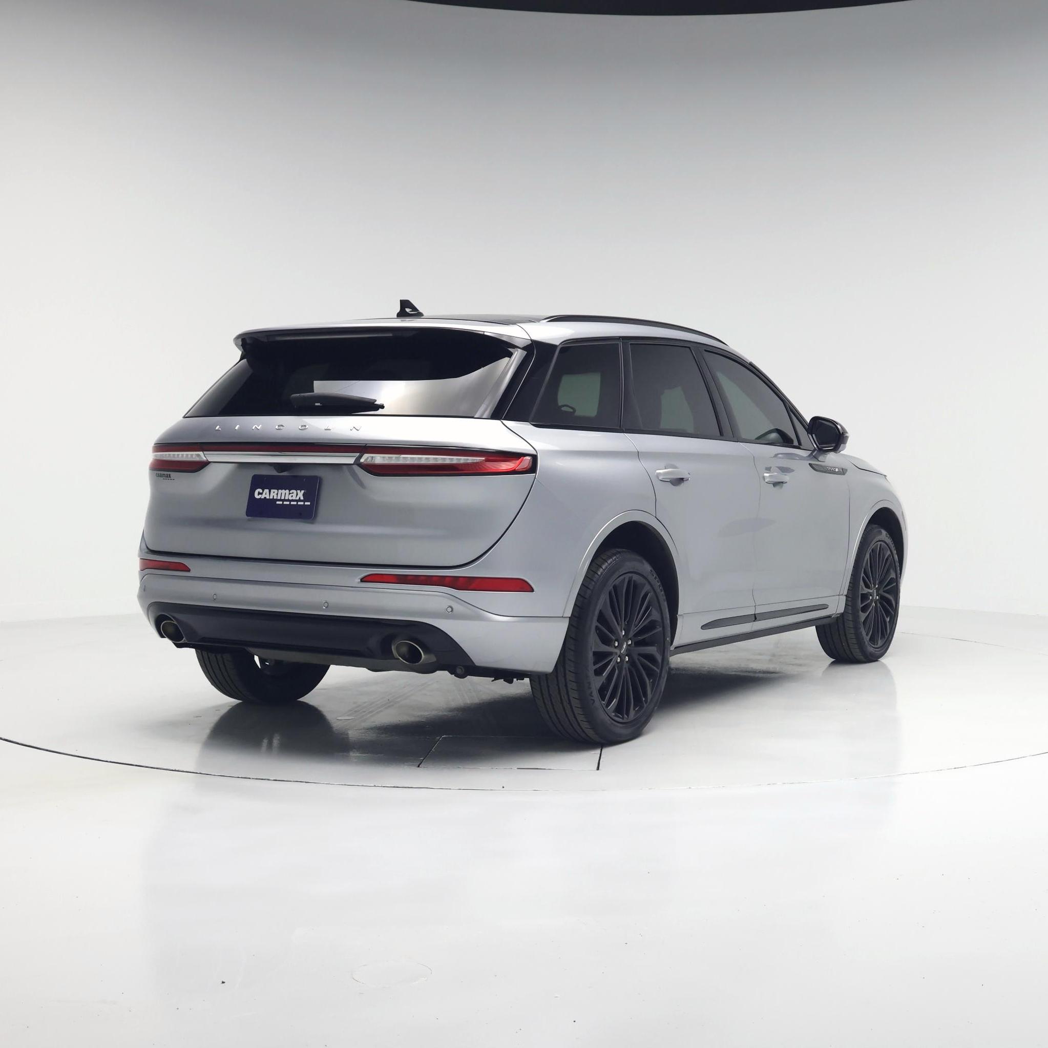 Thumbnail: 2023 Lincoln Corsair - 8