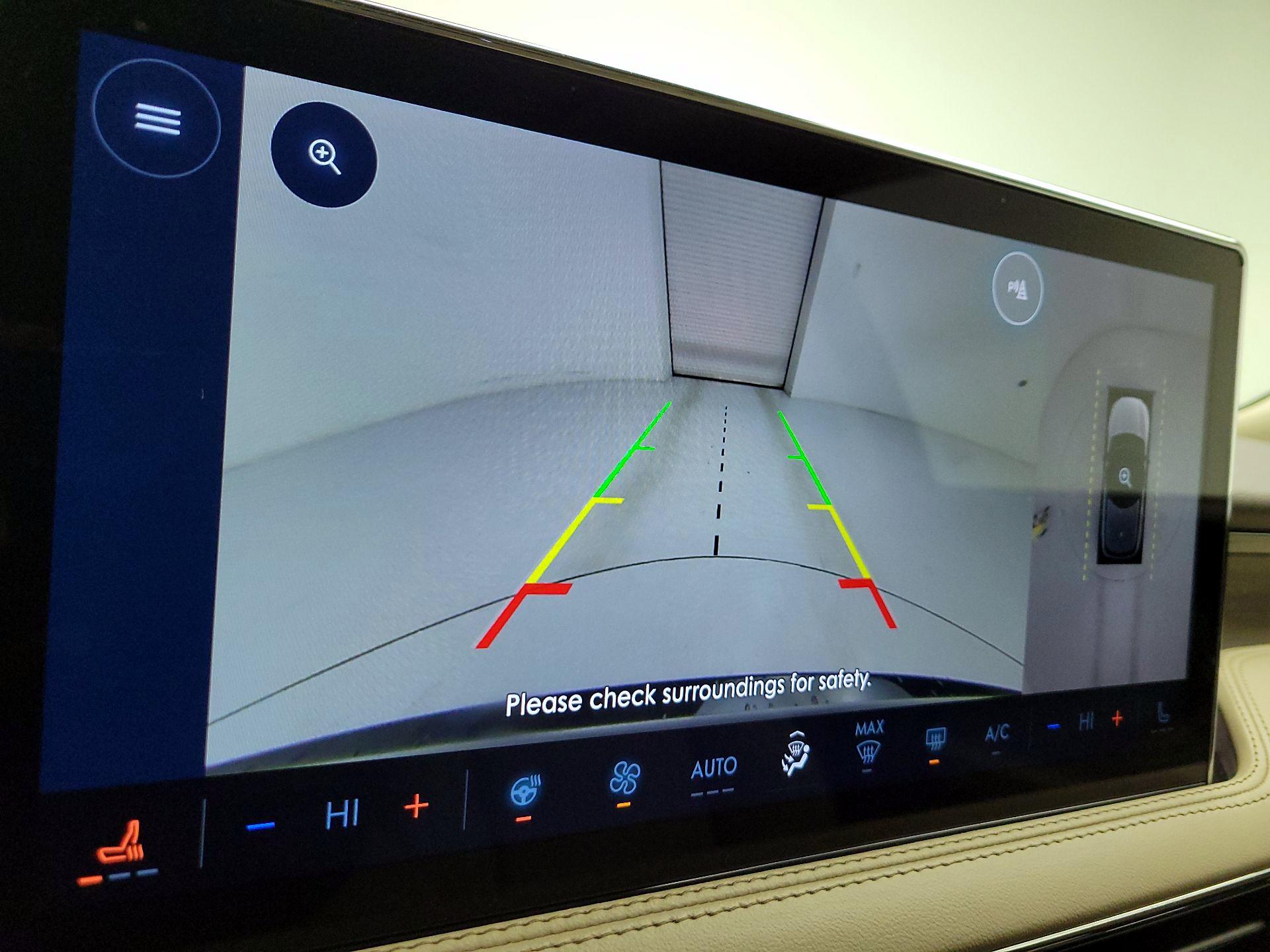 Thumbnail: 2024 Lincoln Corsair - 14