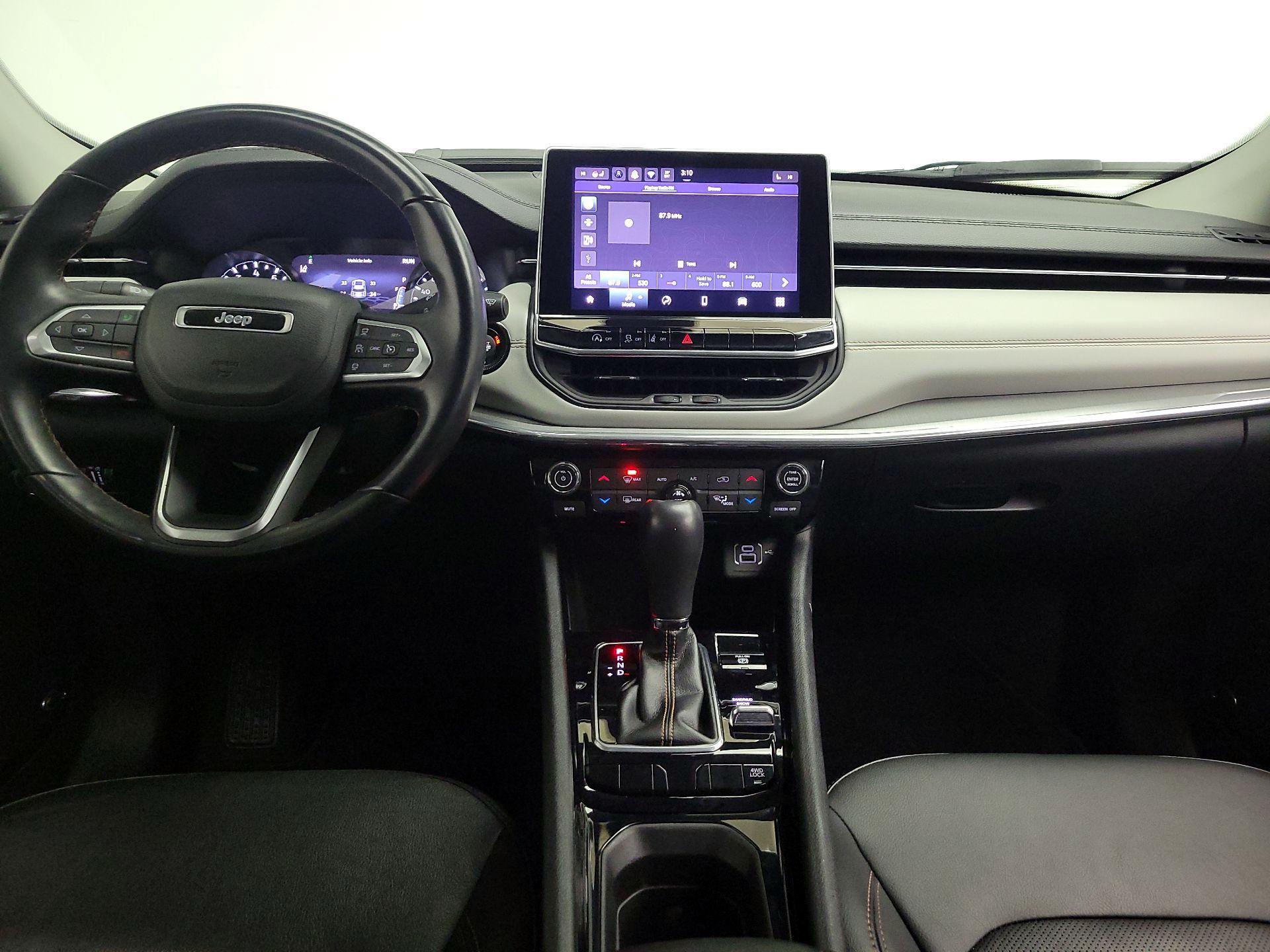 Thumbnail: 2022 Jeep Compass - 9