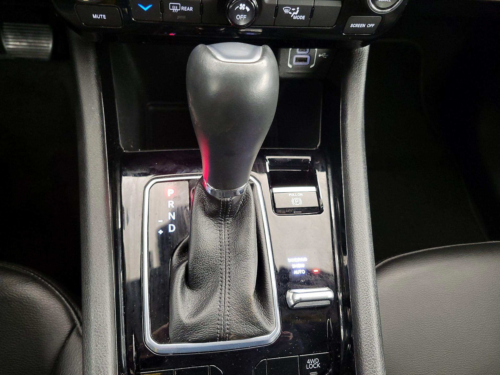 Thumbnail: 2022 Jeep Compass - 17