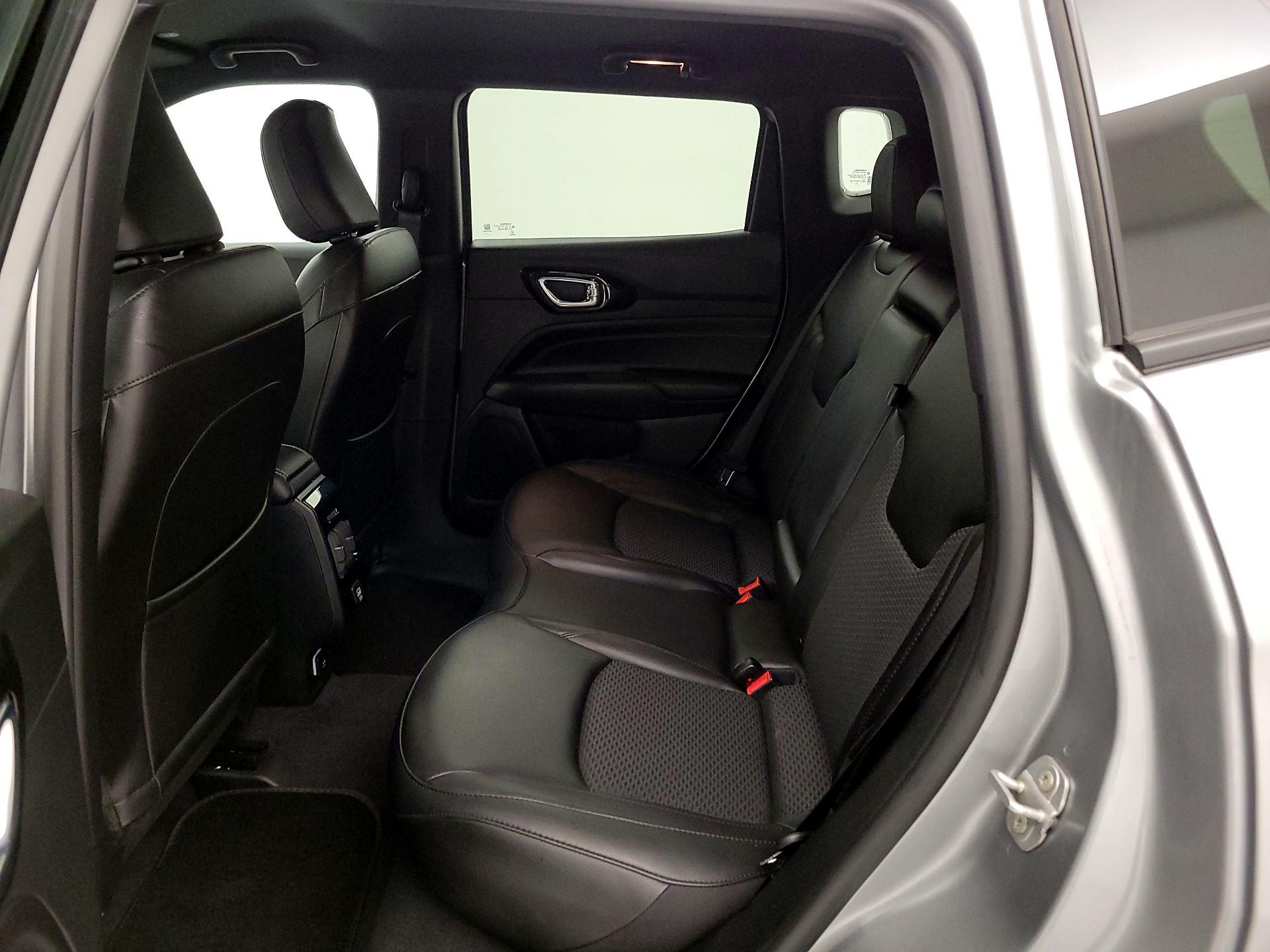 Thumbnail: 2022 Jeep Compass - 19