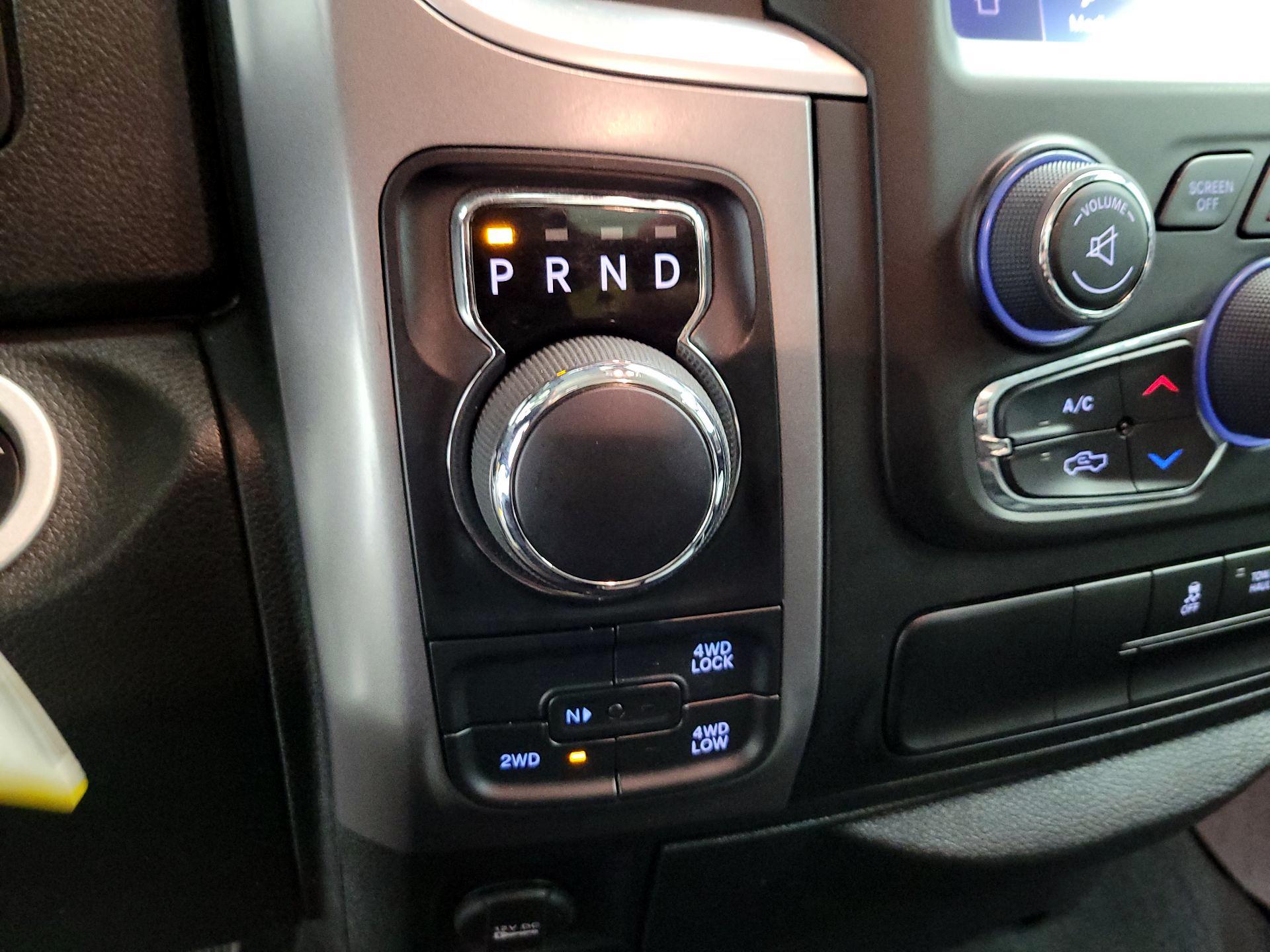 Thumbnail: 2023 RAM 1500 Classic - 15