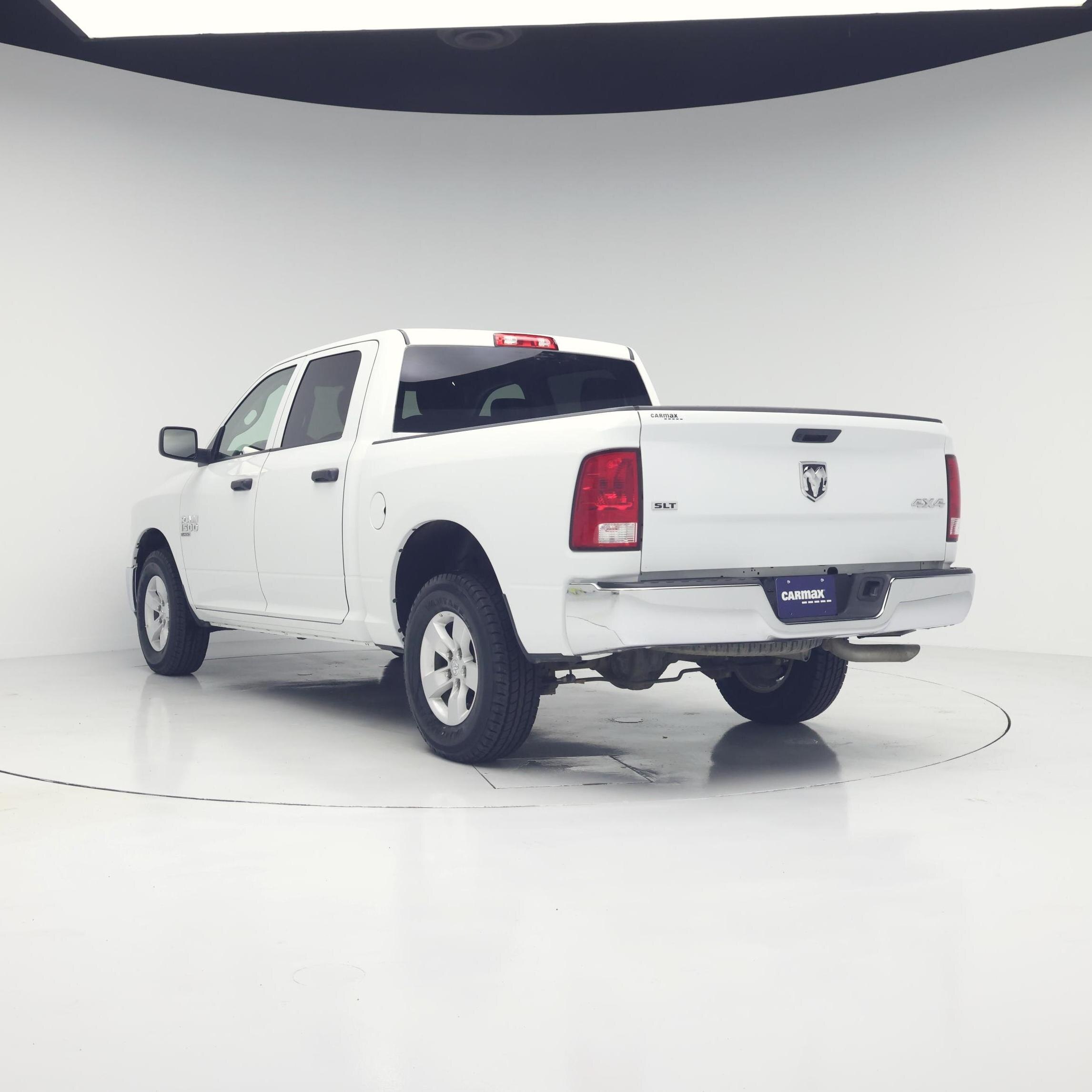 Thumbnail: 2023 RAM 1500 Classic - 2