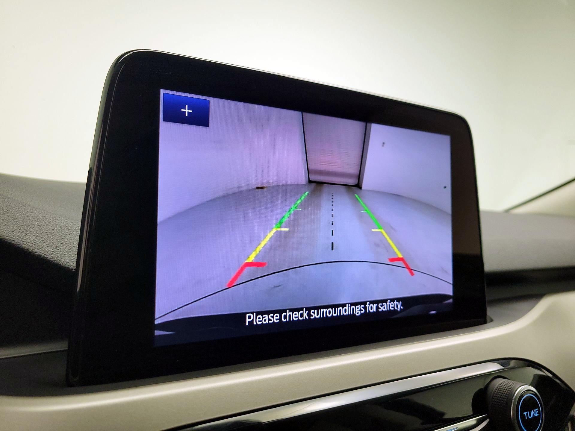 Thumbnail: 2022 Ford Escape - 14