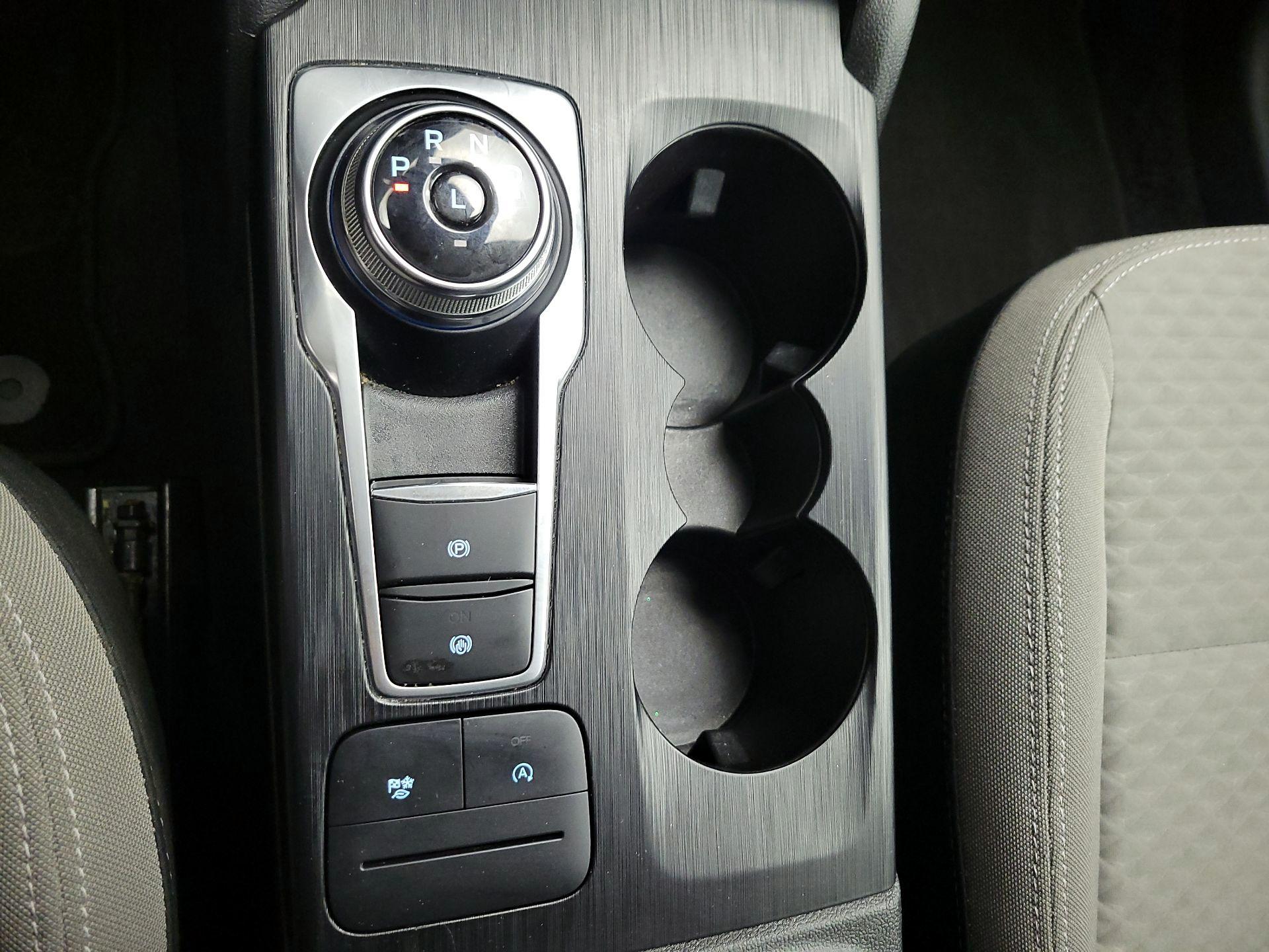 Thumbnail: 2022 Ford Escape - 17