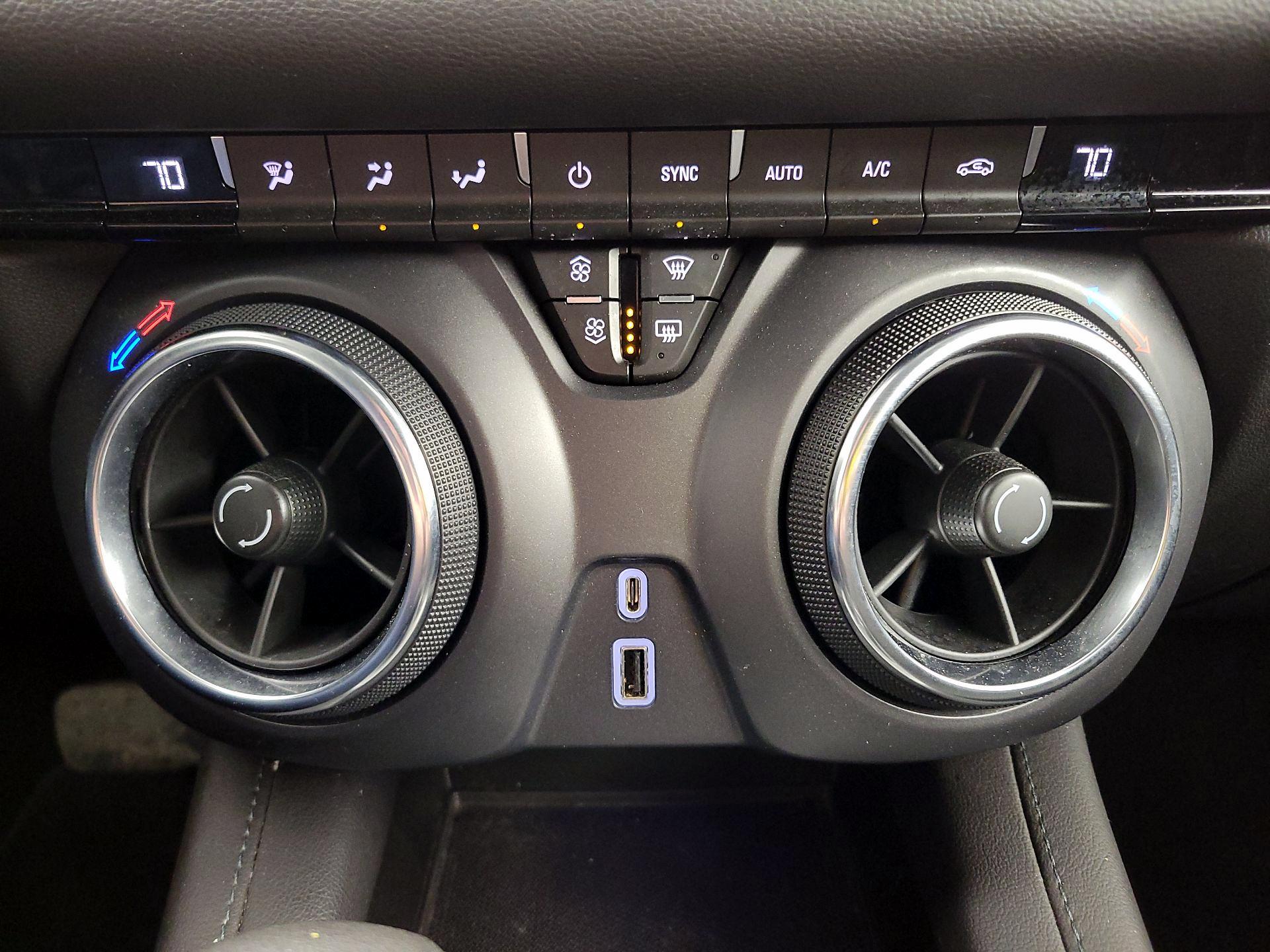 Thumbnail: 2021 Chevrolet Blazer - 17