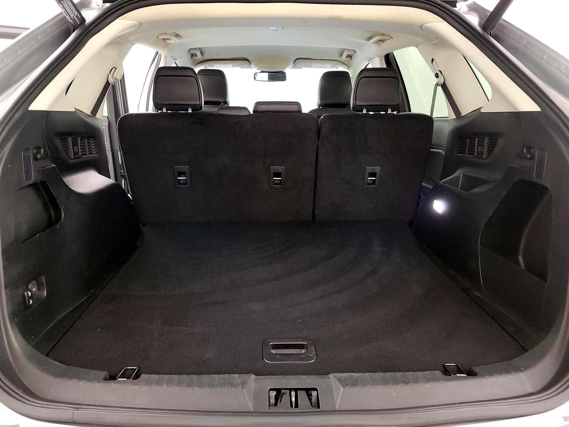 Thumbnail: 2022 Ford Edge - 20