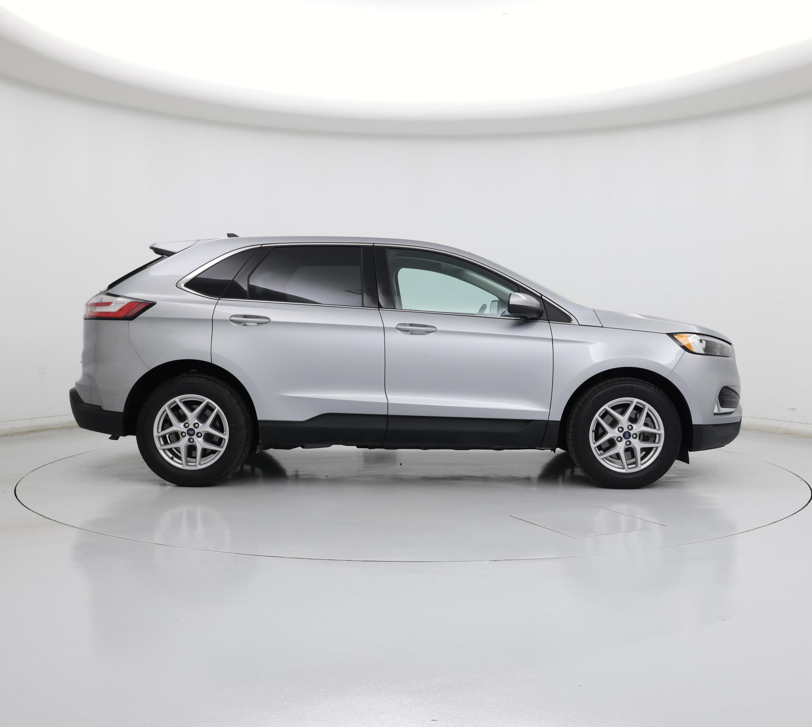 Thumbnail: 2022 Ford Edge - 7