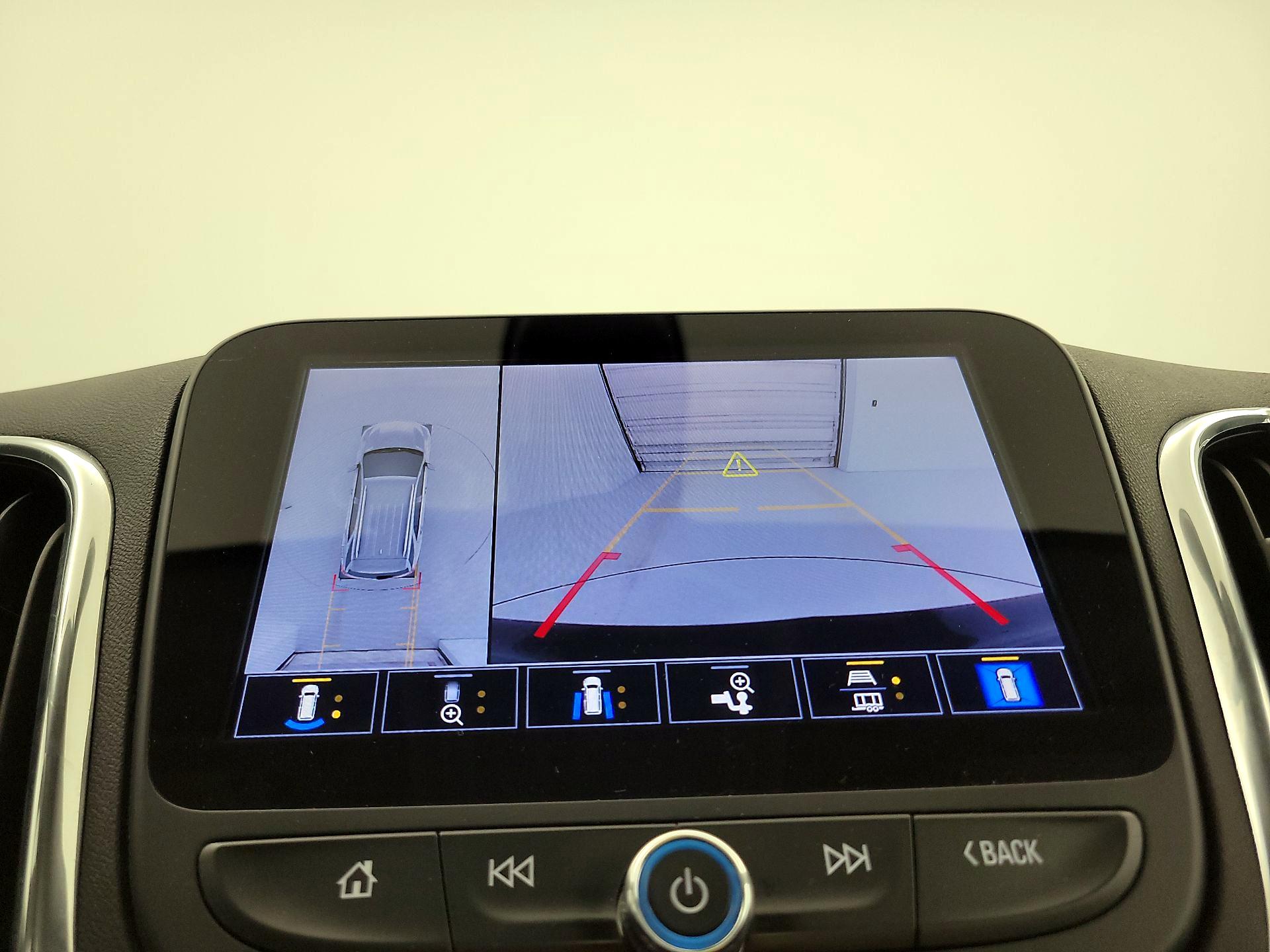 Thumbnail: 2023 Chevrolet Equinox - 14