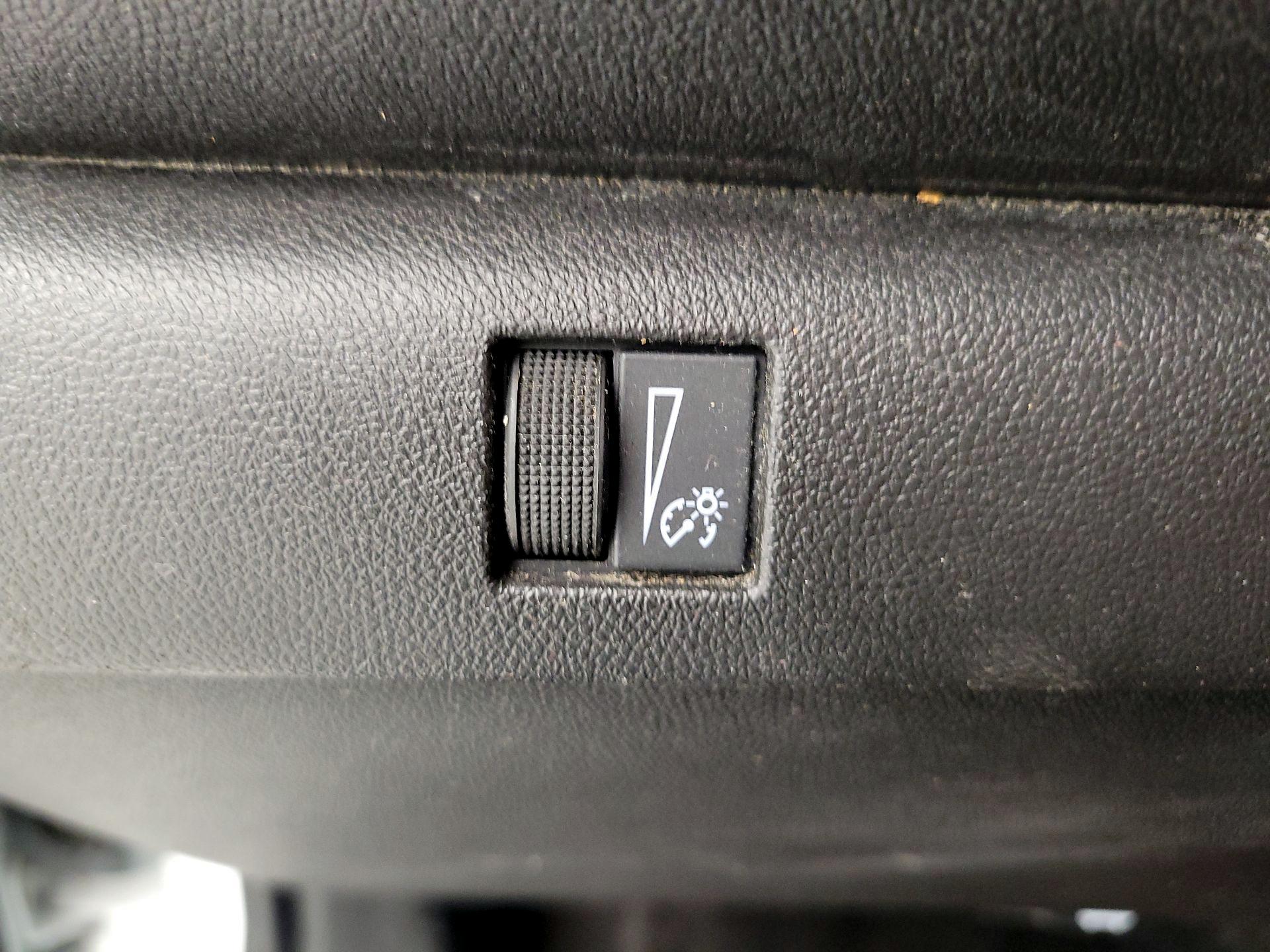 Thumbnail: 2023 Chevrolet Colorado - 13