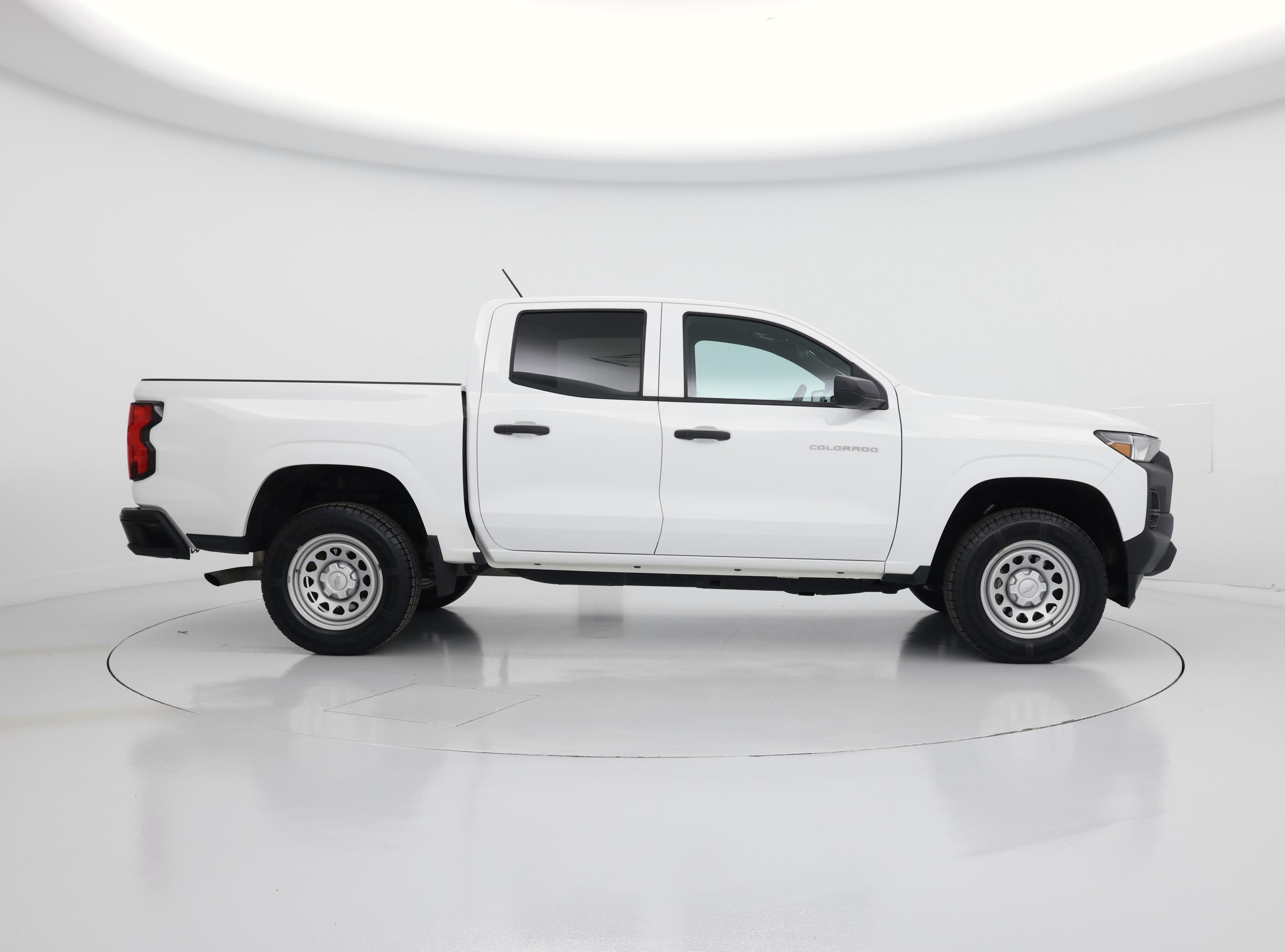 Thumbnail: 2023 Chevrolet Colorado - 7