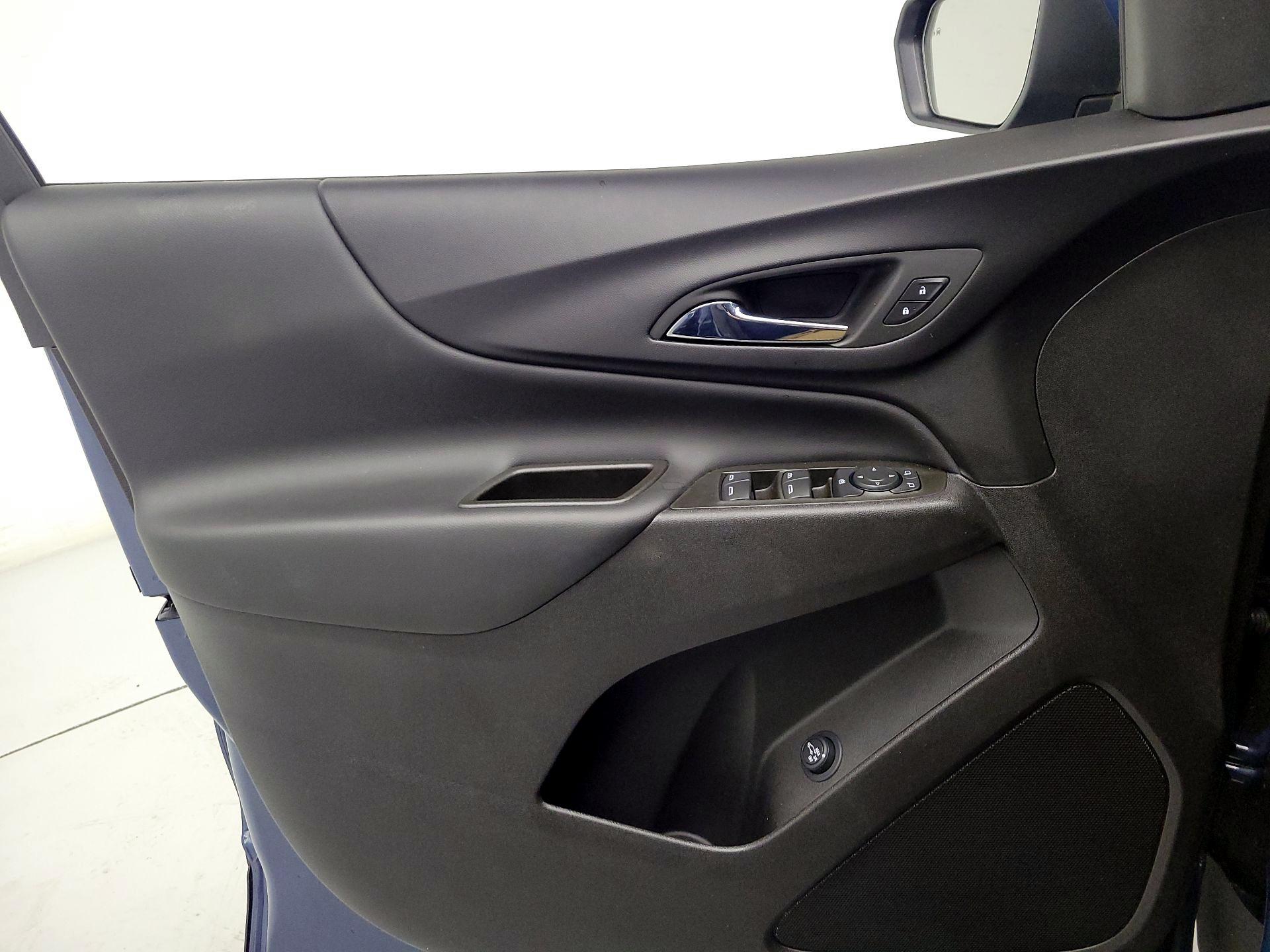 Thumbnail: 2024 Chevrolet Equinox - 12