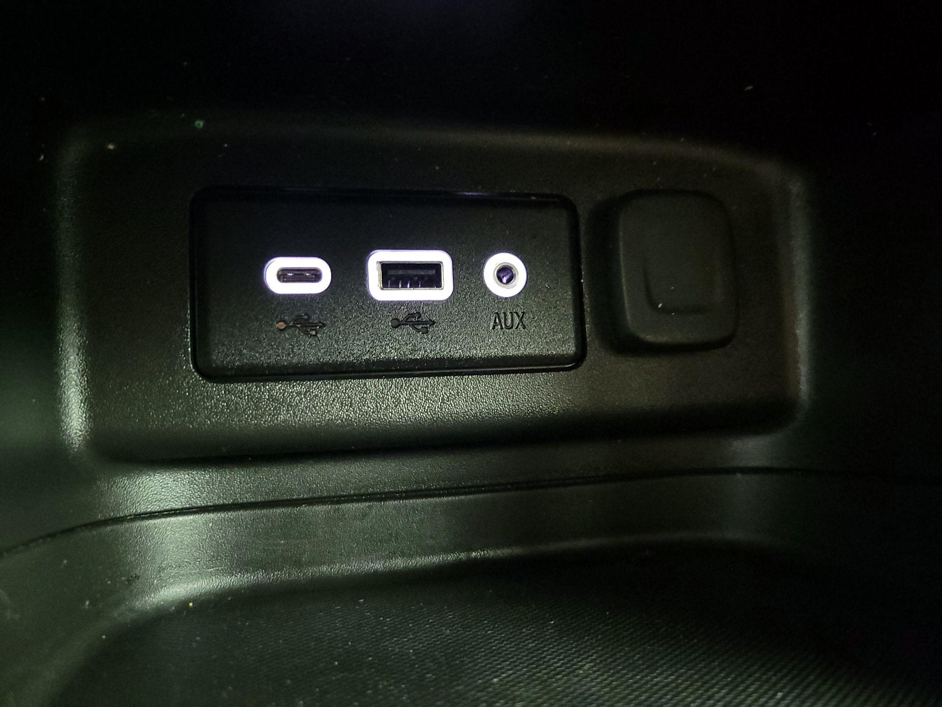 Thumbnail: 2024 Chevrolet Equinox - 18