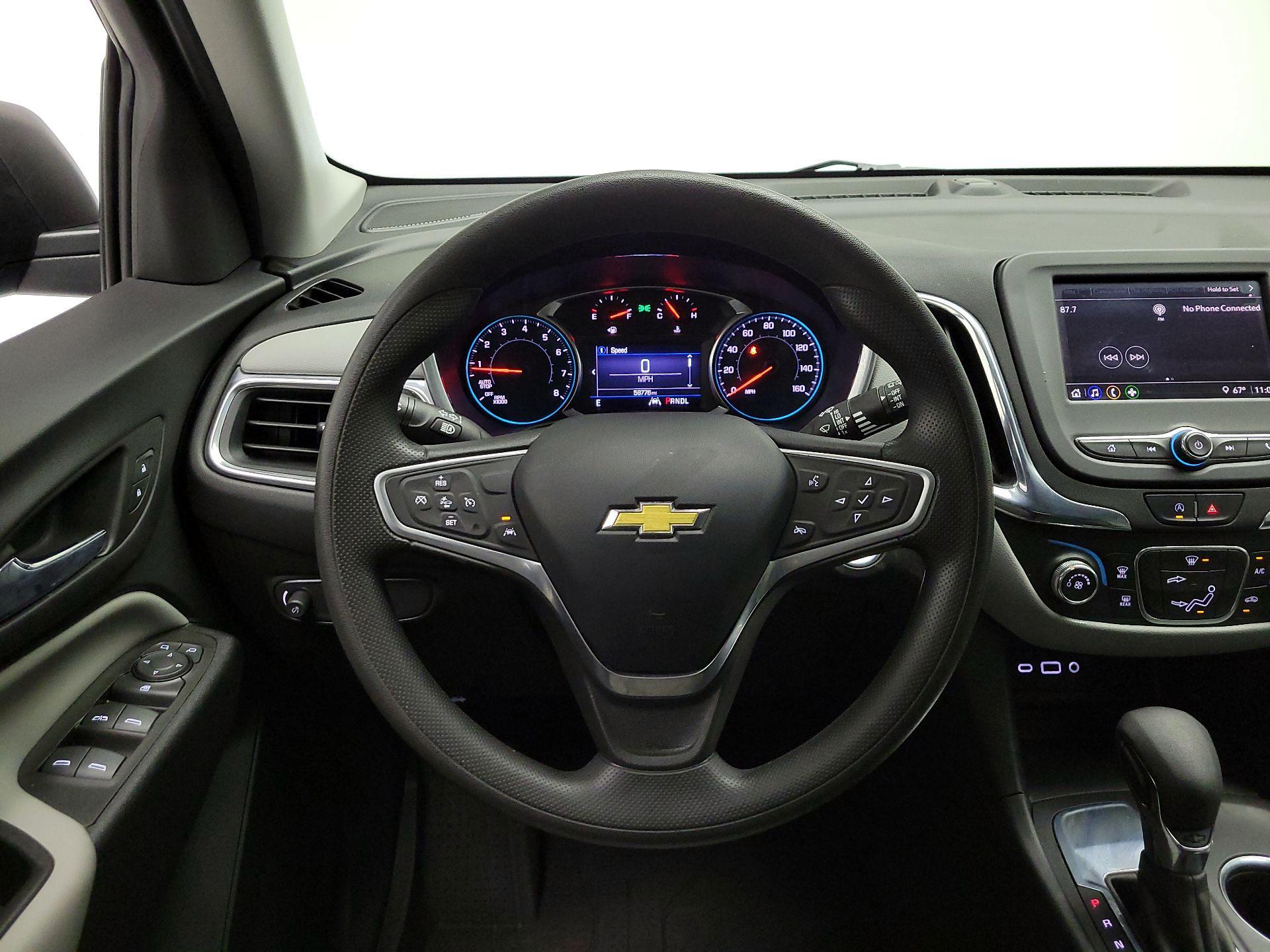 Thumbnail: 2022 Chevrolet Equinox - 10