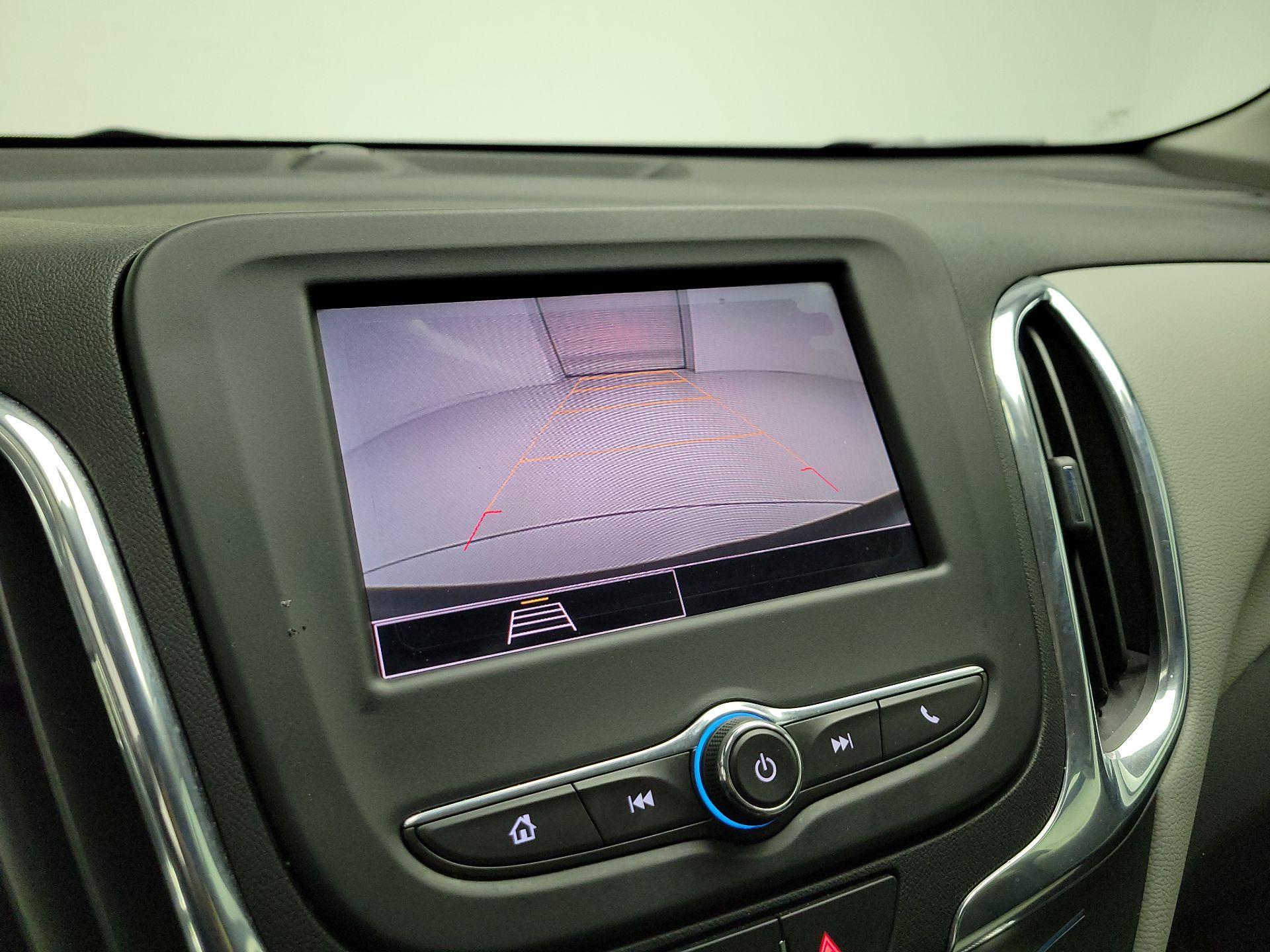 Thumbnail: 2022 Chevrolet Equinox - 13