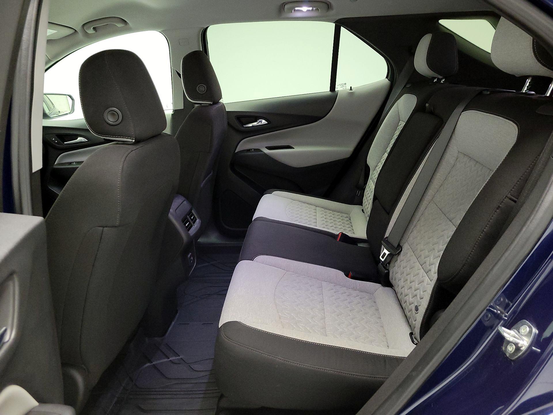 Thumbnail: 2022 Chevrolet Equinox - 18