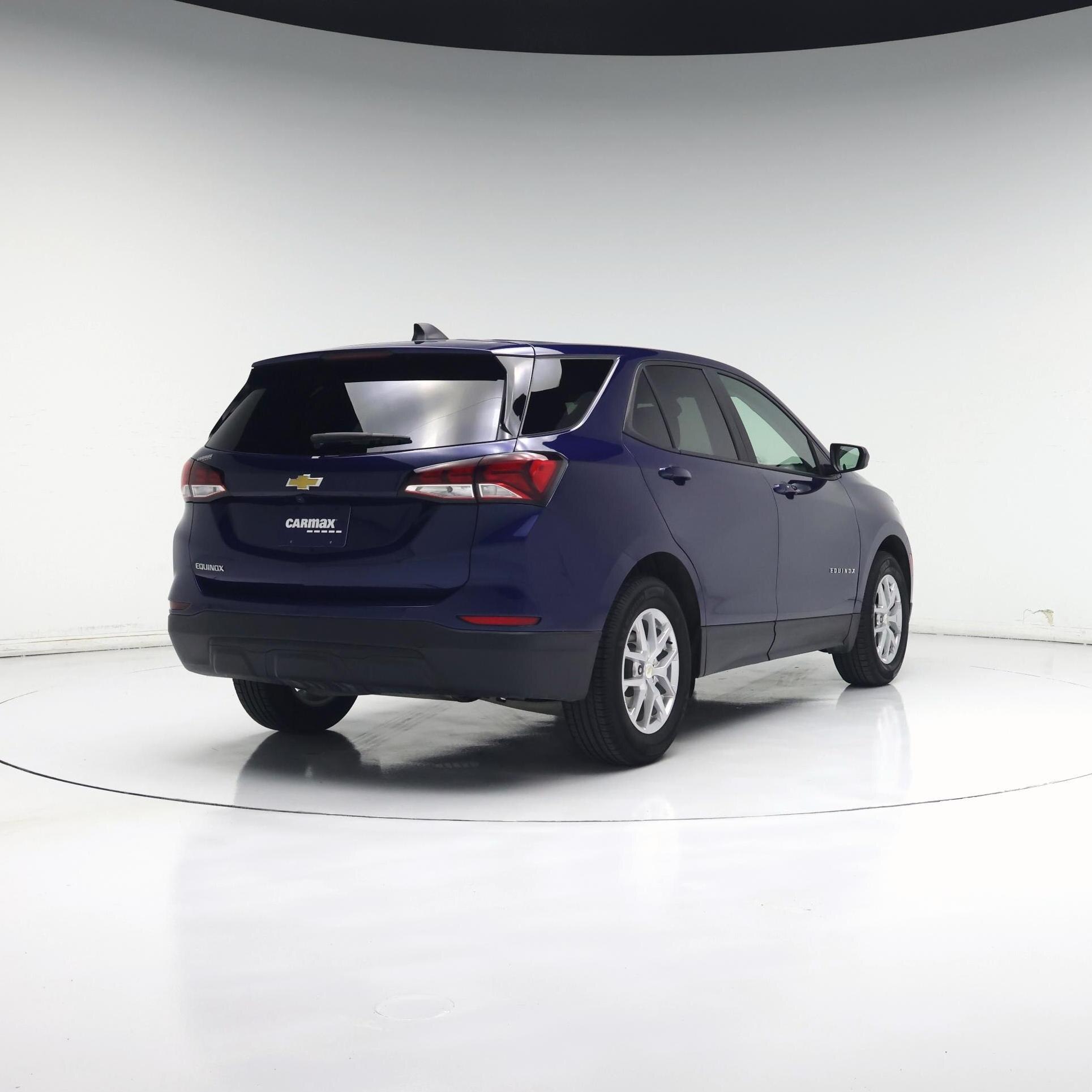 Thumbnail: 2022 Chevrolet Equinox - 8